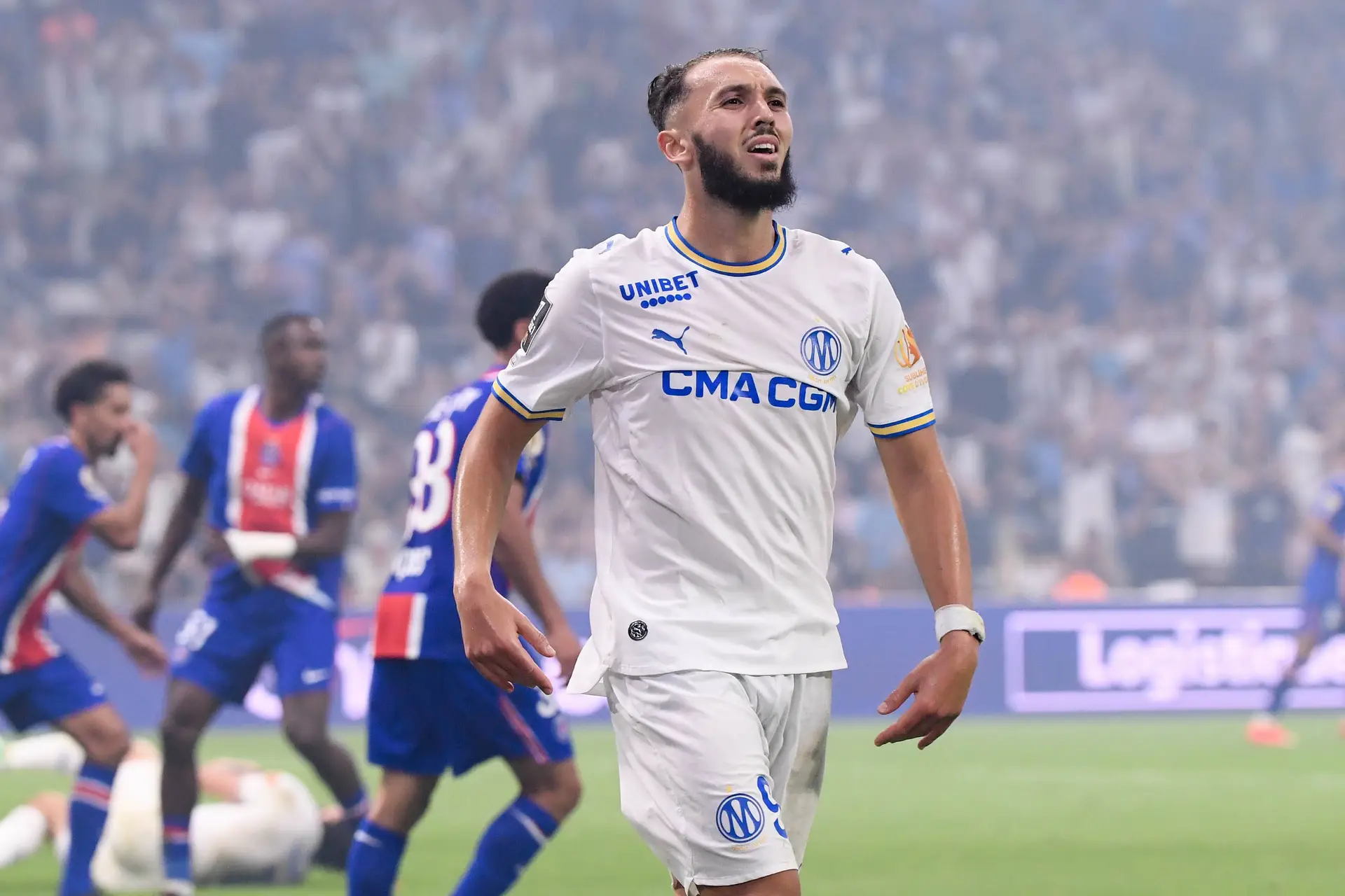 Lalgerie Libere Amine Gouiri Lom Est Fixe