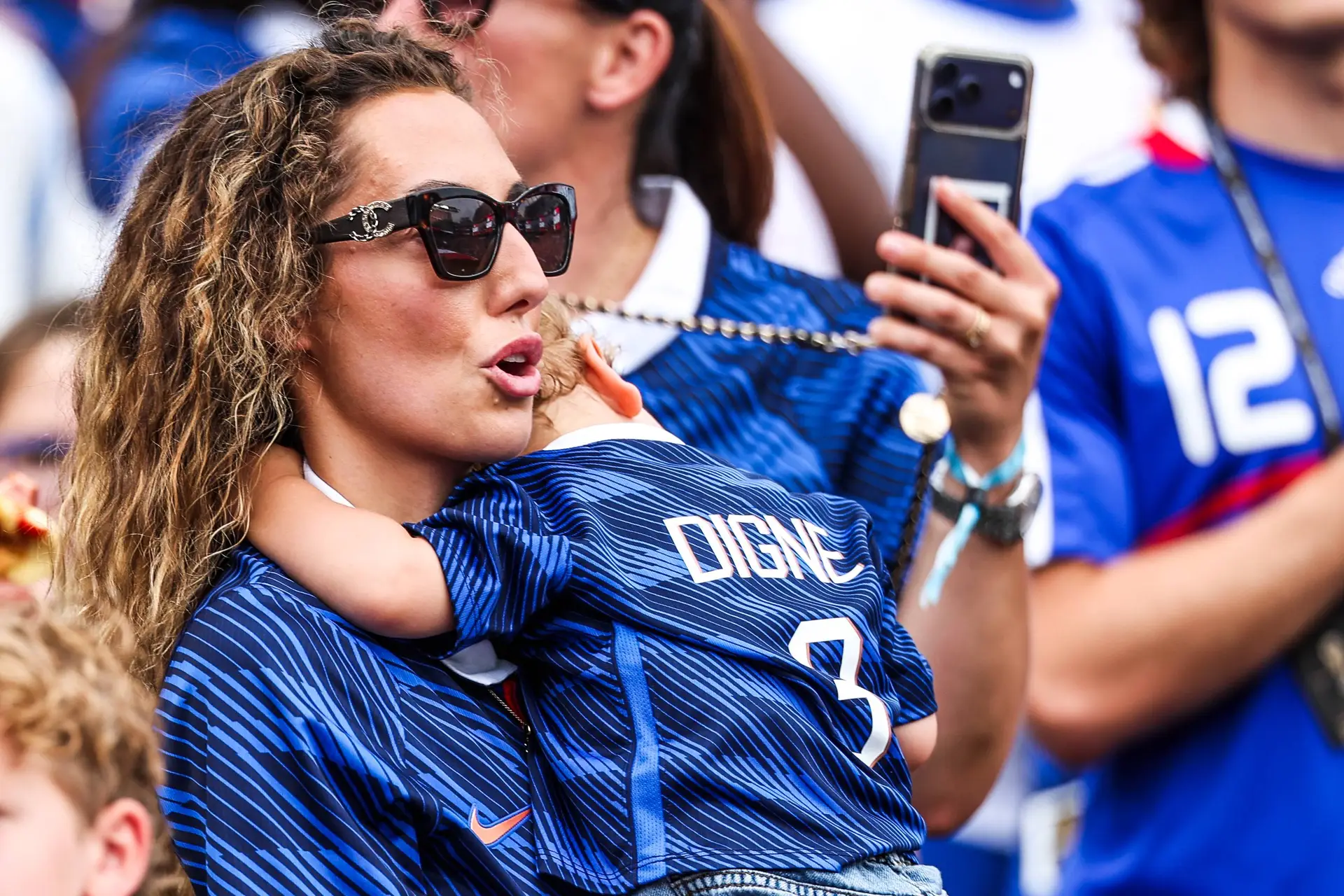Tiziri Digne Promet De Tout Dire Lundi