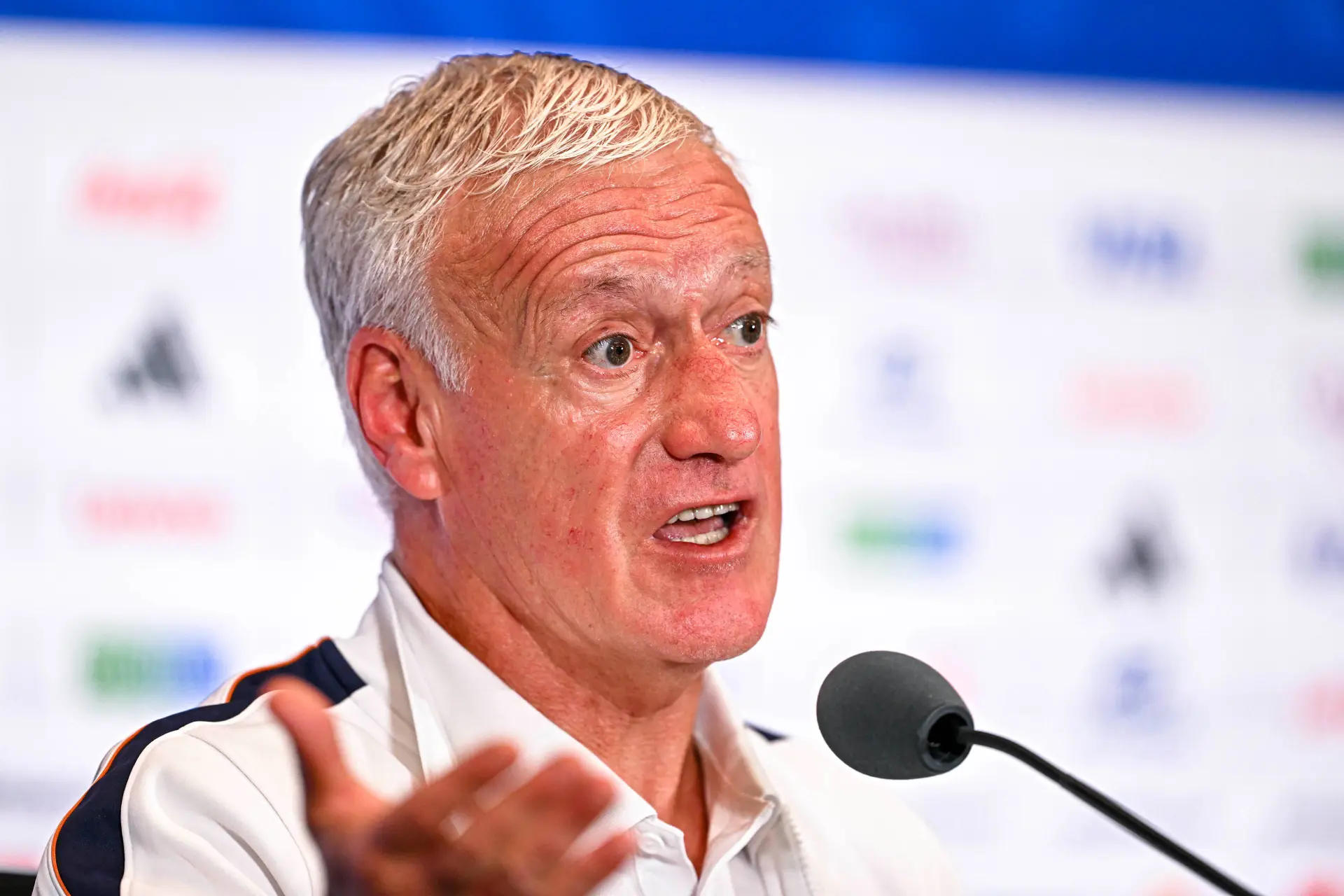 ICONSPORT_370279_0019 Deschamps
