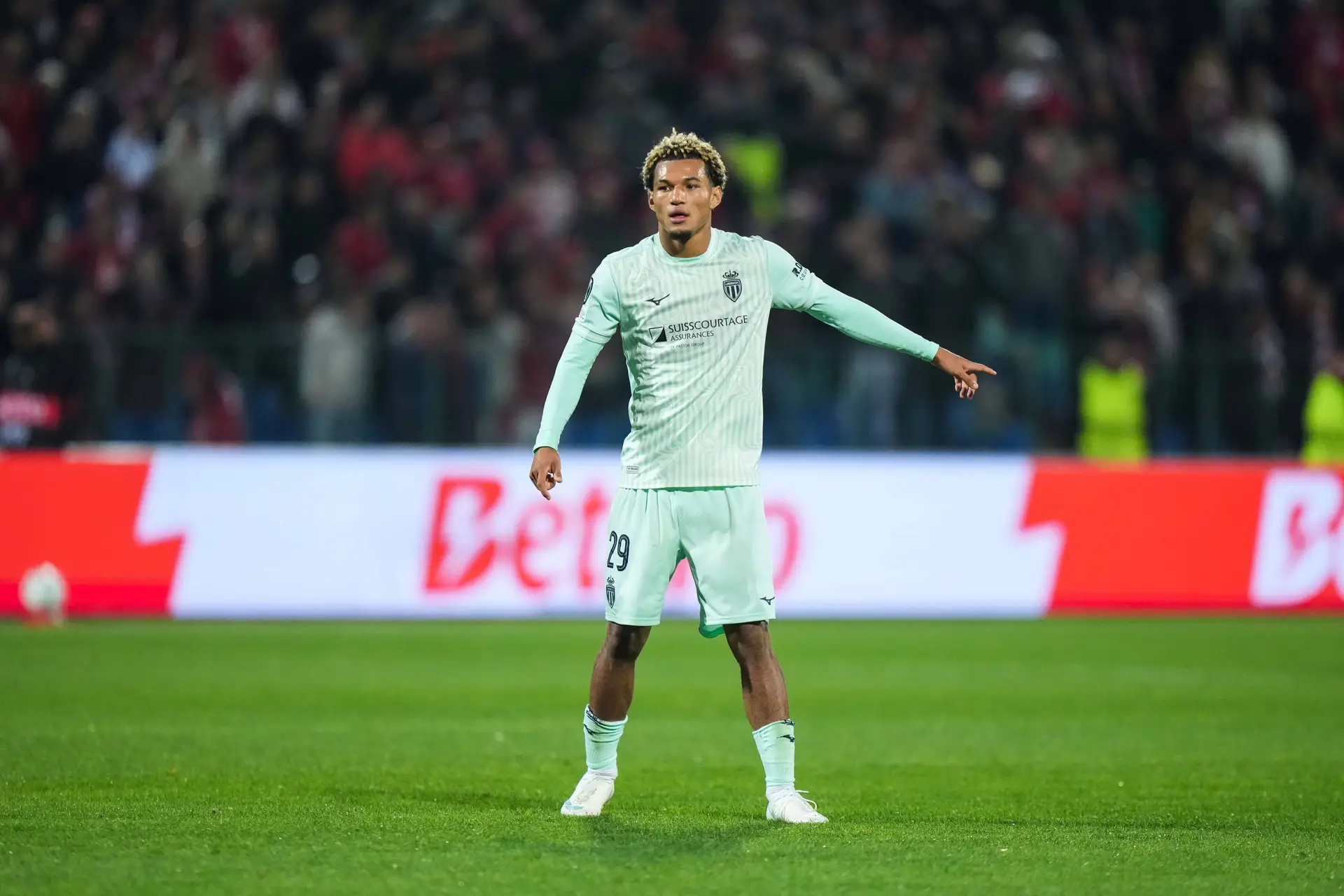 Les Six Pepites De Ligue 1 Qui Font Saliver Le Psg