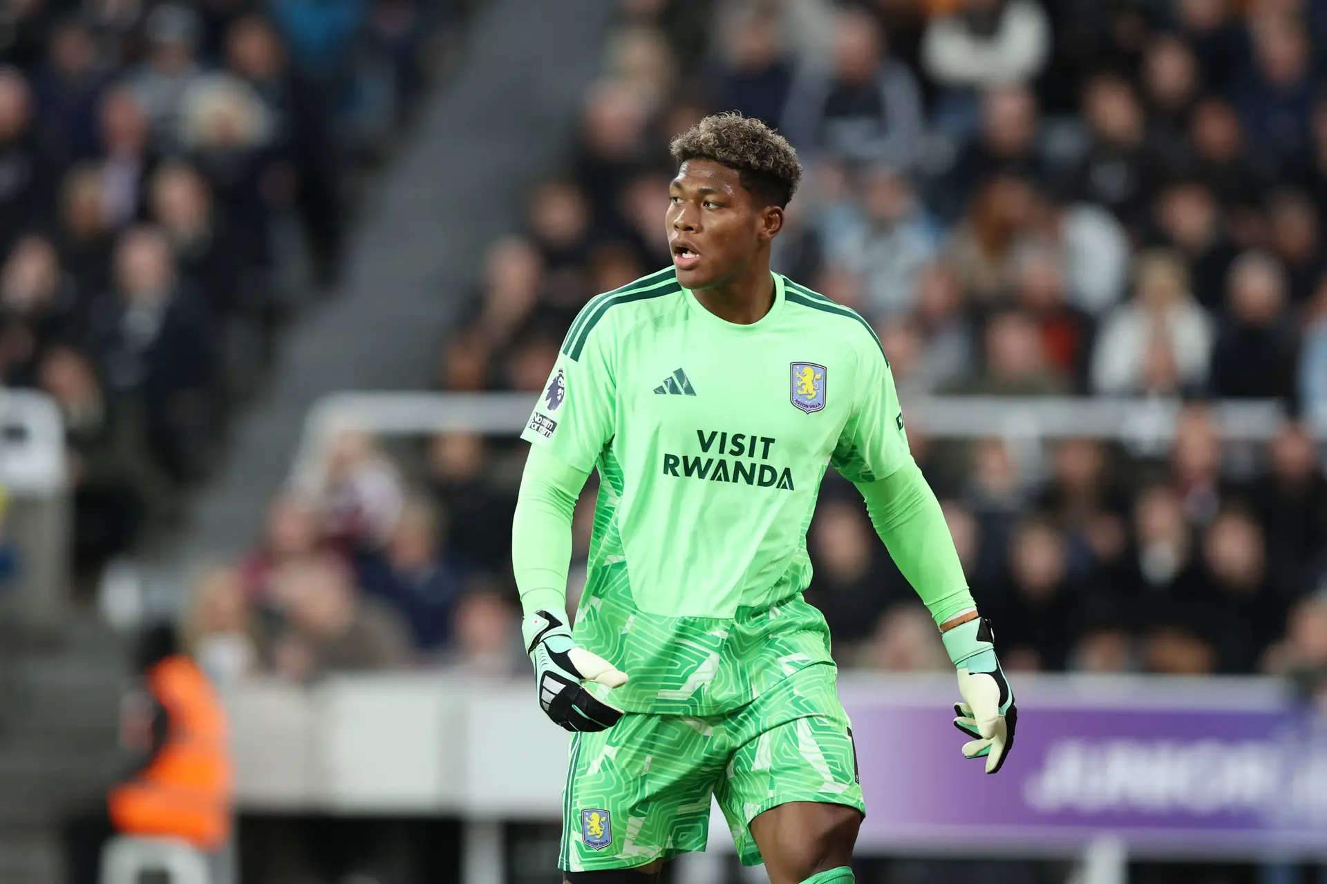 Le Psg Rate Une Recrue Xxl Romain Molina En Dit Plus