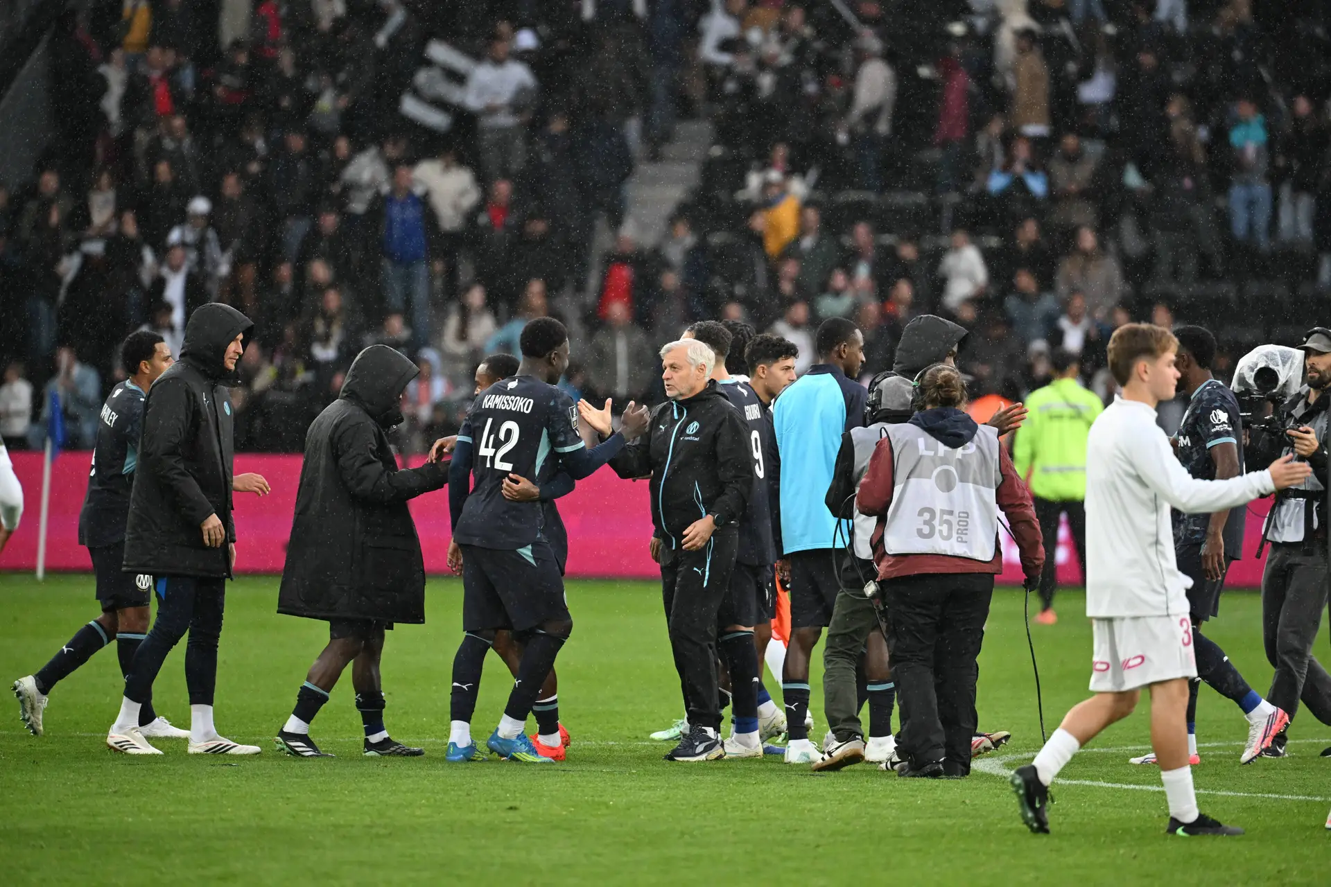 L1 La Lfp Propose Lom Pour Remplacer Psg Ol