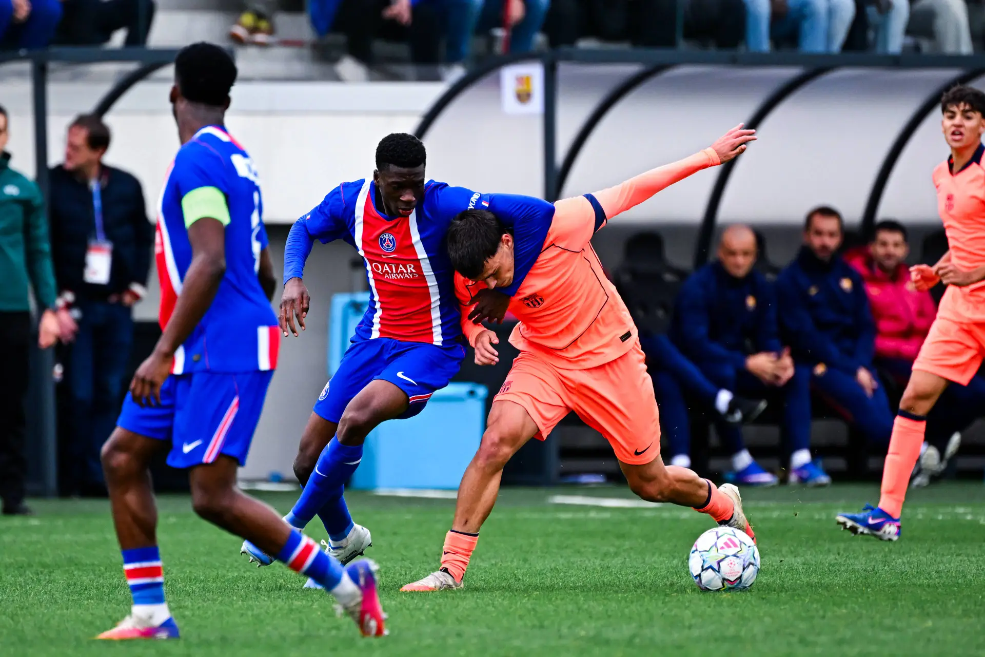 Yl Le Barca Accroche Le Psg En Fin De Match