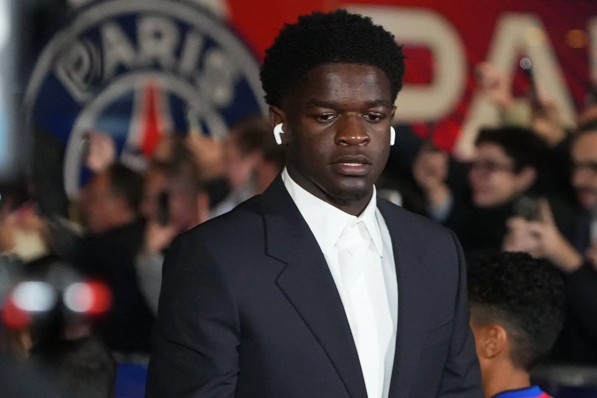 Psg Deux Signatures Attendues Rmc Confirme