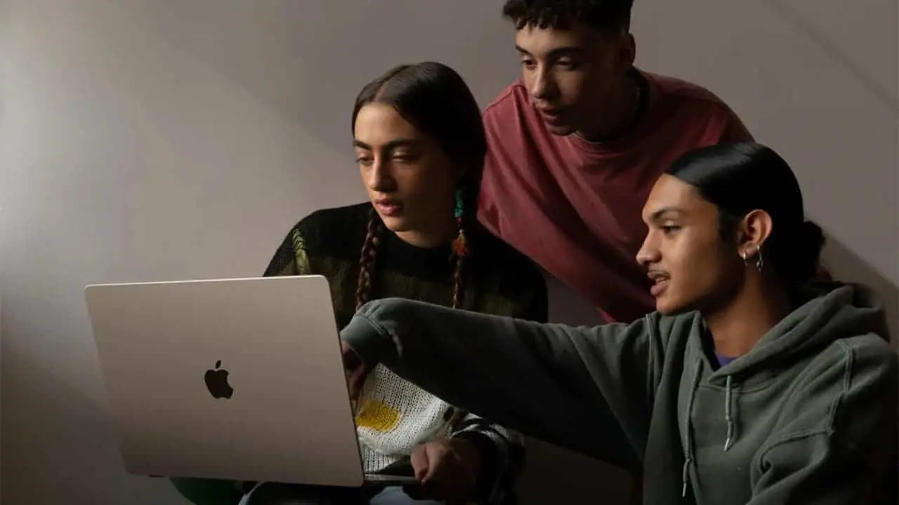 apple macbooks