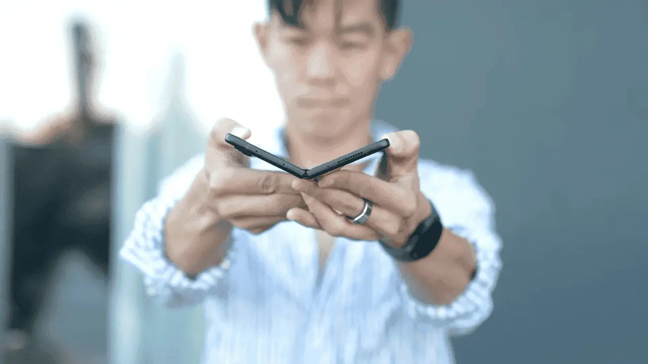 gadgetmatch 20210909 samsung galaxy z fold 3 5g 125
