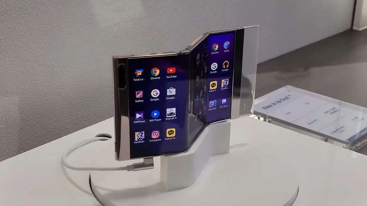 huawei tri fold device