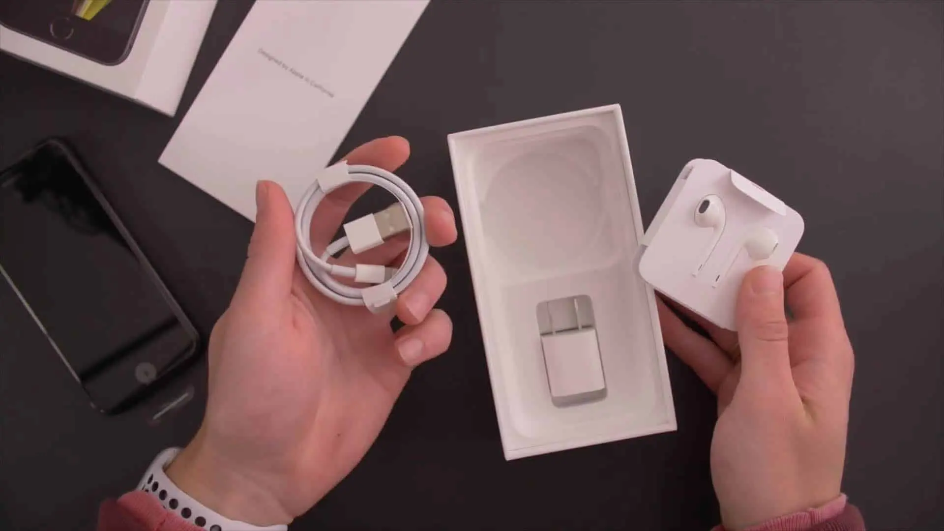 iphone headphones 2