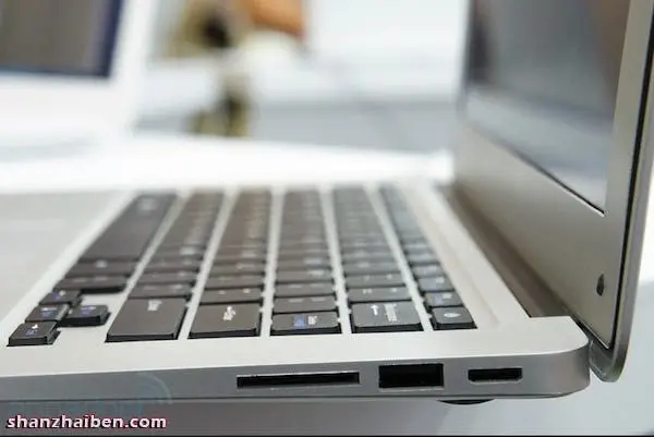 knock off macbook air ics
