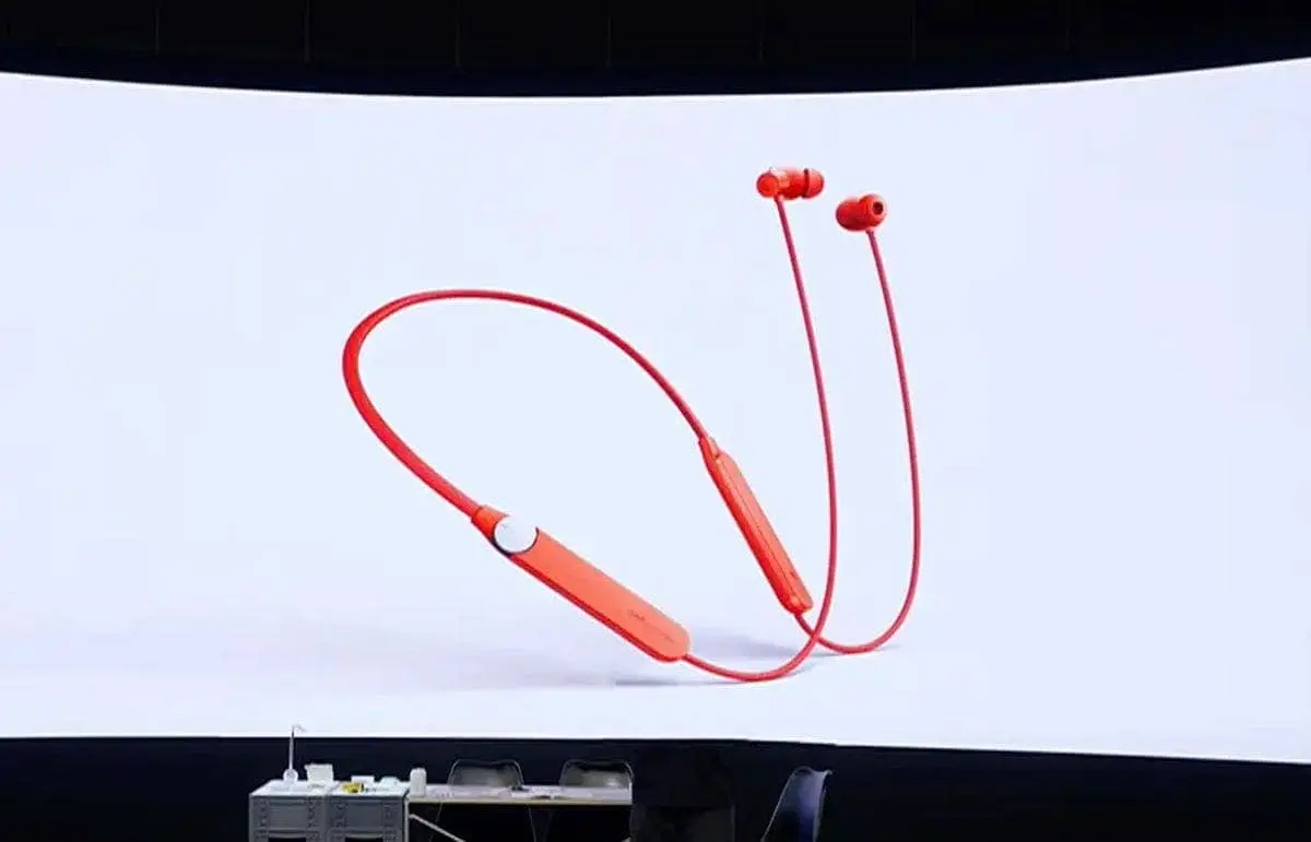 nothing sound featured