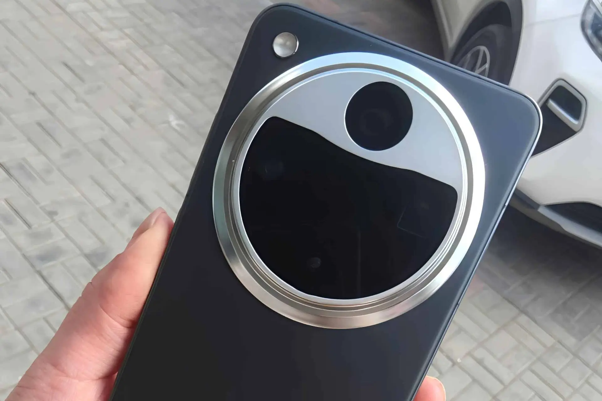 oppo find x8 ultra leaked image news back52