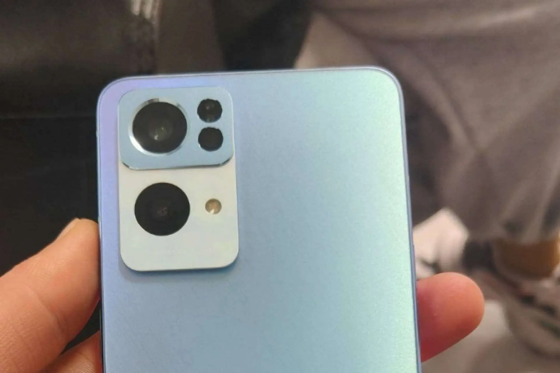 oppo reno 7 live photo leaked