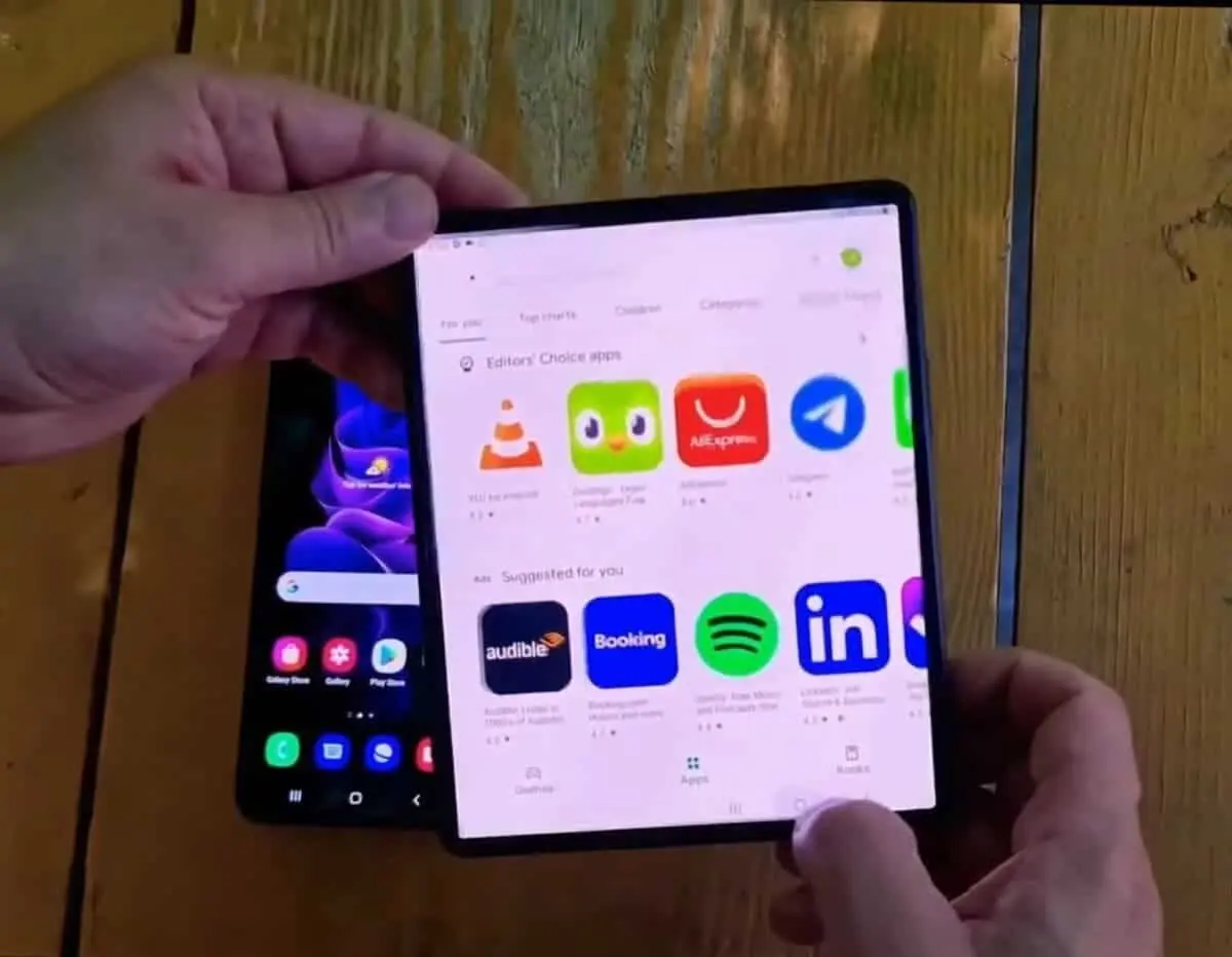 samsung galaxy z fold 3 1