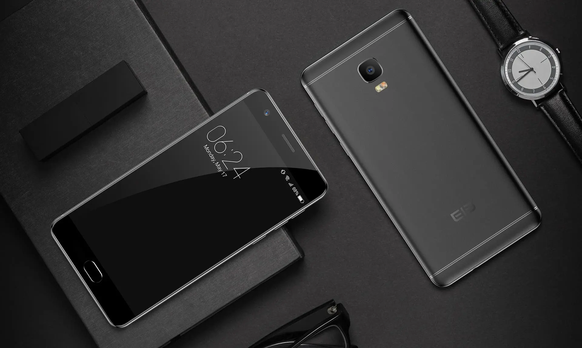 x7 s8 bg
