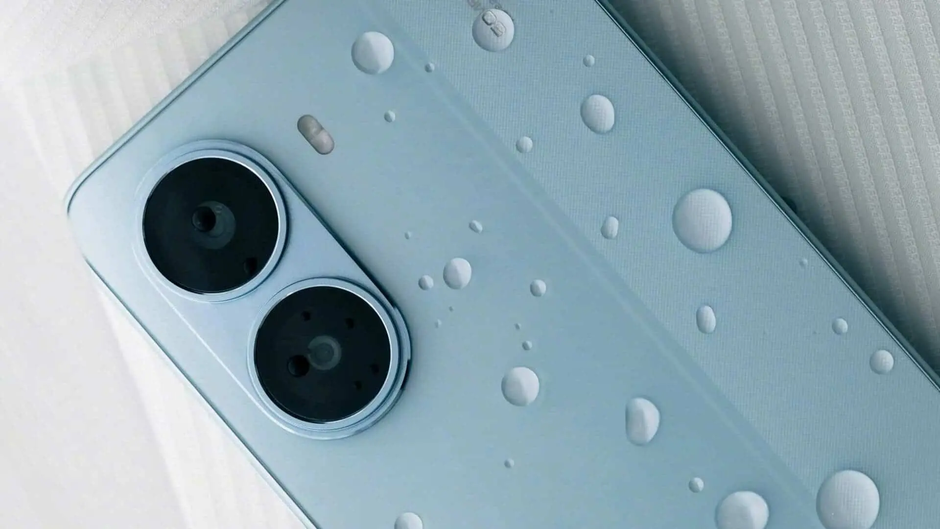 poco f7 1