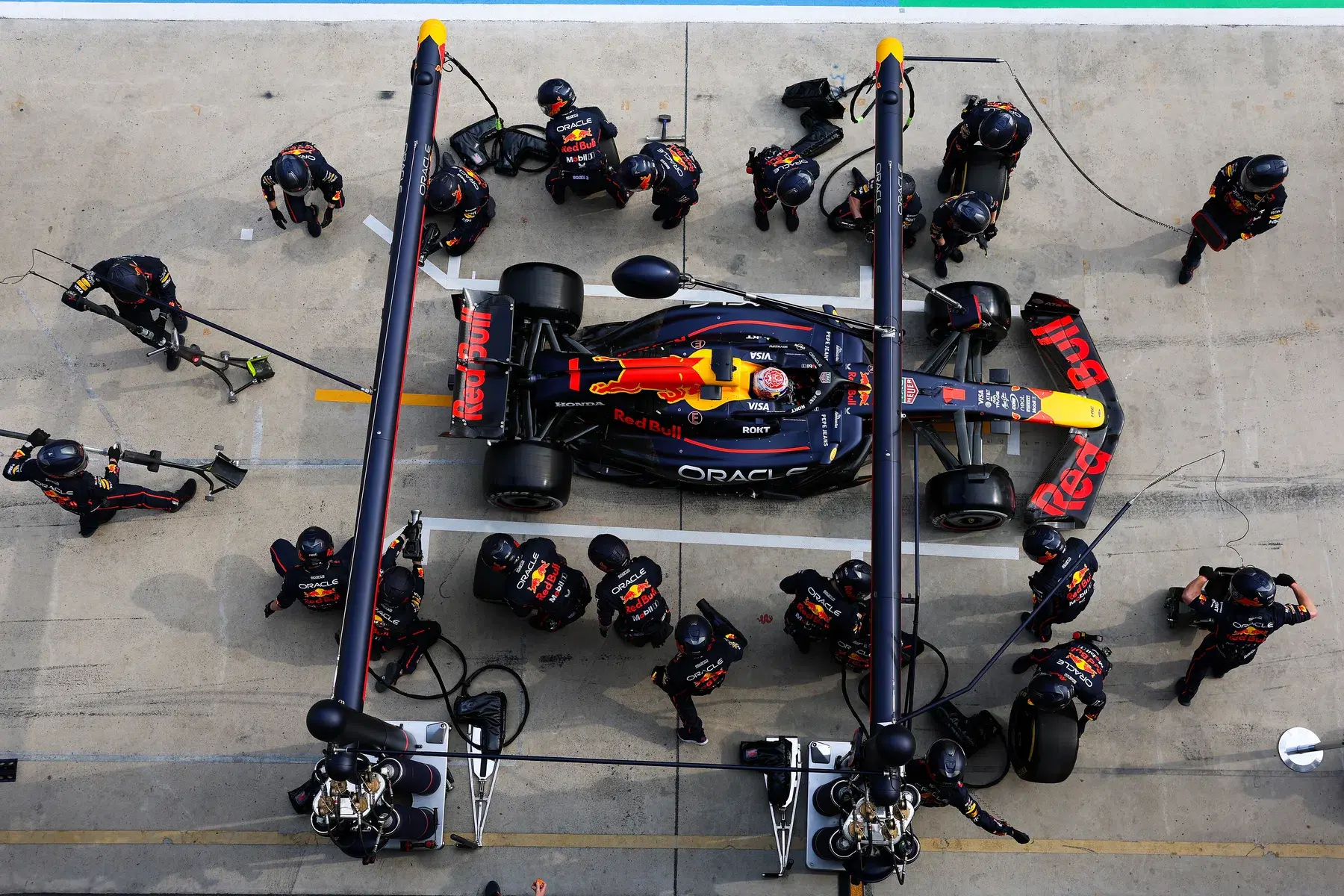 Hoe Vettel de doorgaans vastberaden Verstappen tóch zag twijfelen