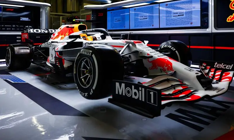 Red Bull eert samenwerking Honda middels speciale livery voor GP Japan