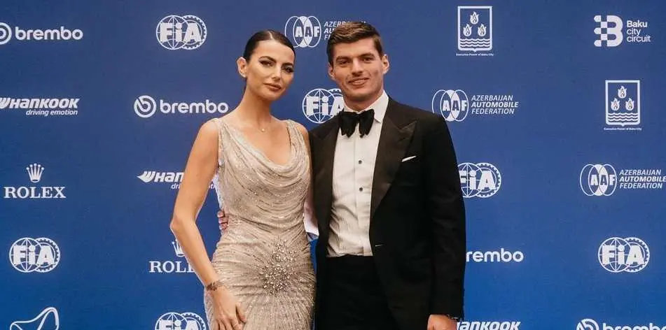 Kiest Verstappen voetbal of Kelly Piquet? ‘Nu moet ik uitkijken wat ik zeg’