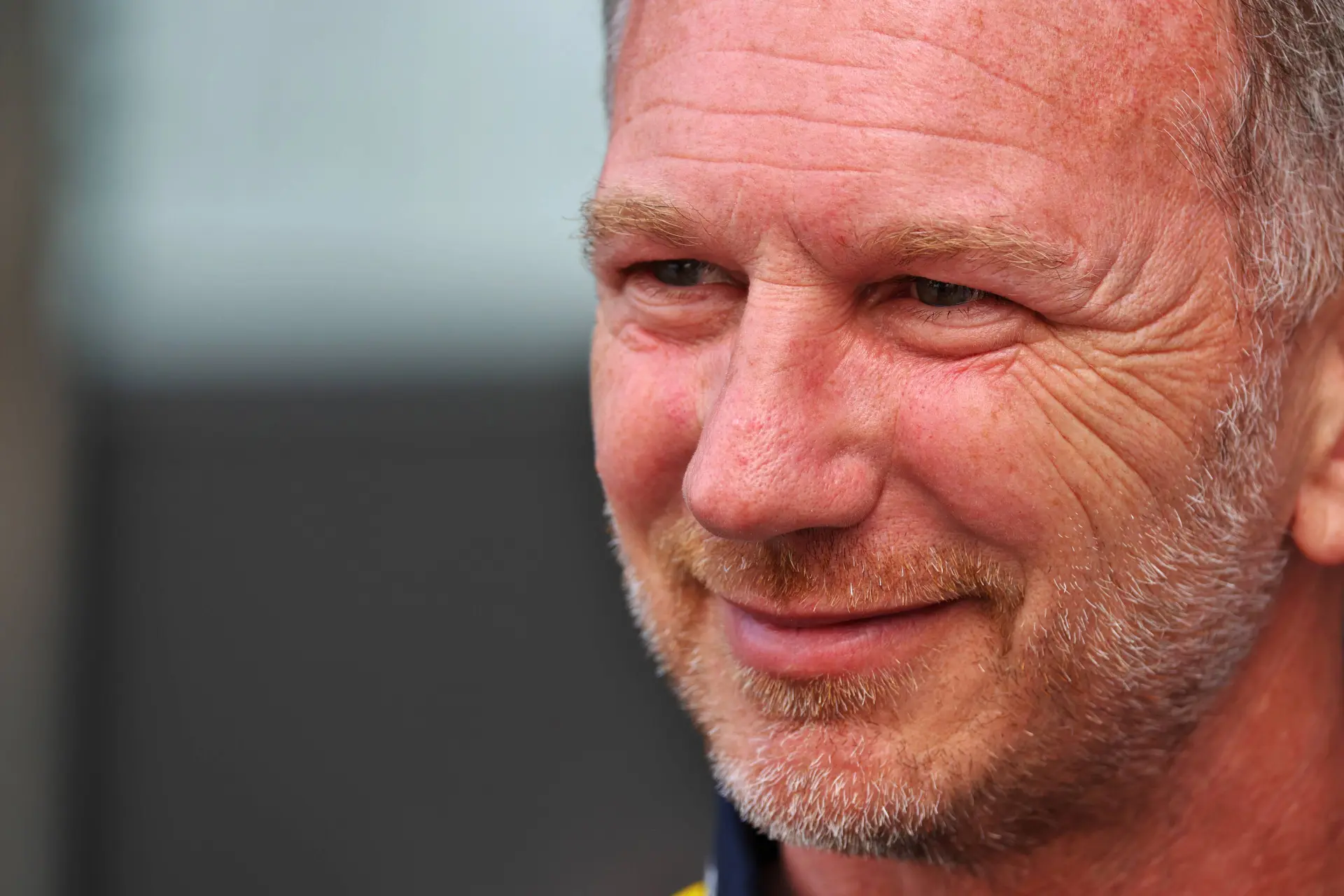 Horner verbijsterd door verbluffende pole Verstappen: 'Dacht niet dat het mogelijk was'