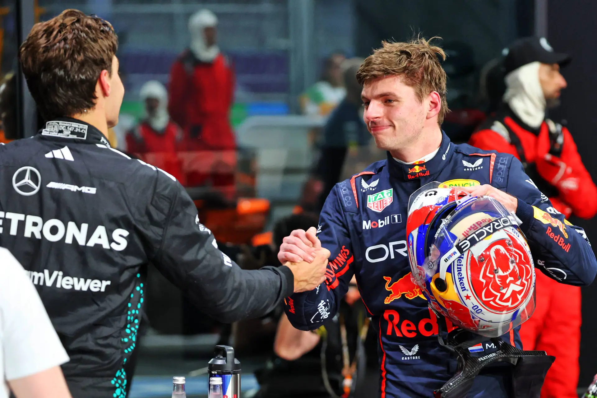Definitieve startopstelling | Kan Verstappen winnen vanaf P1 en wat kan Norris na zijn crash vanaf P10?