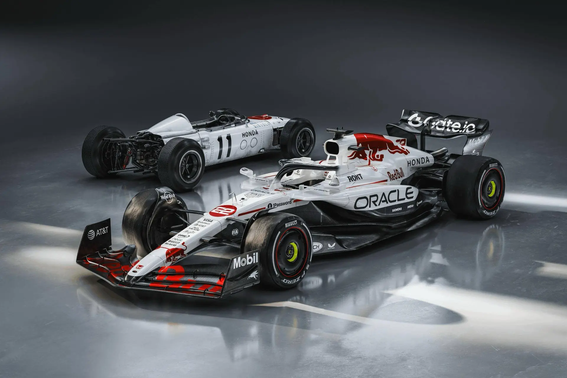 Red Bull presenteert speciale F1-livery Verstappen en Tsunoda voor GP Japan