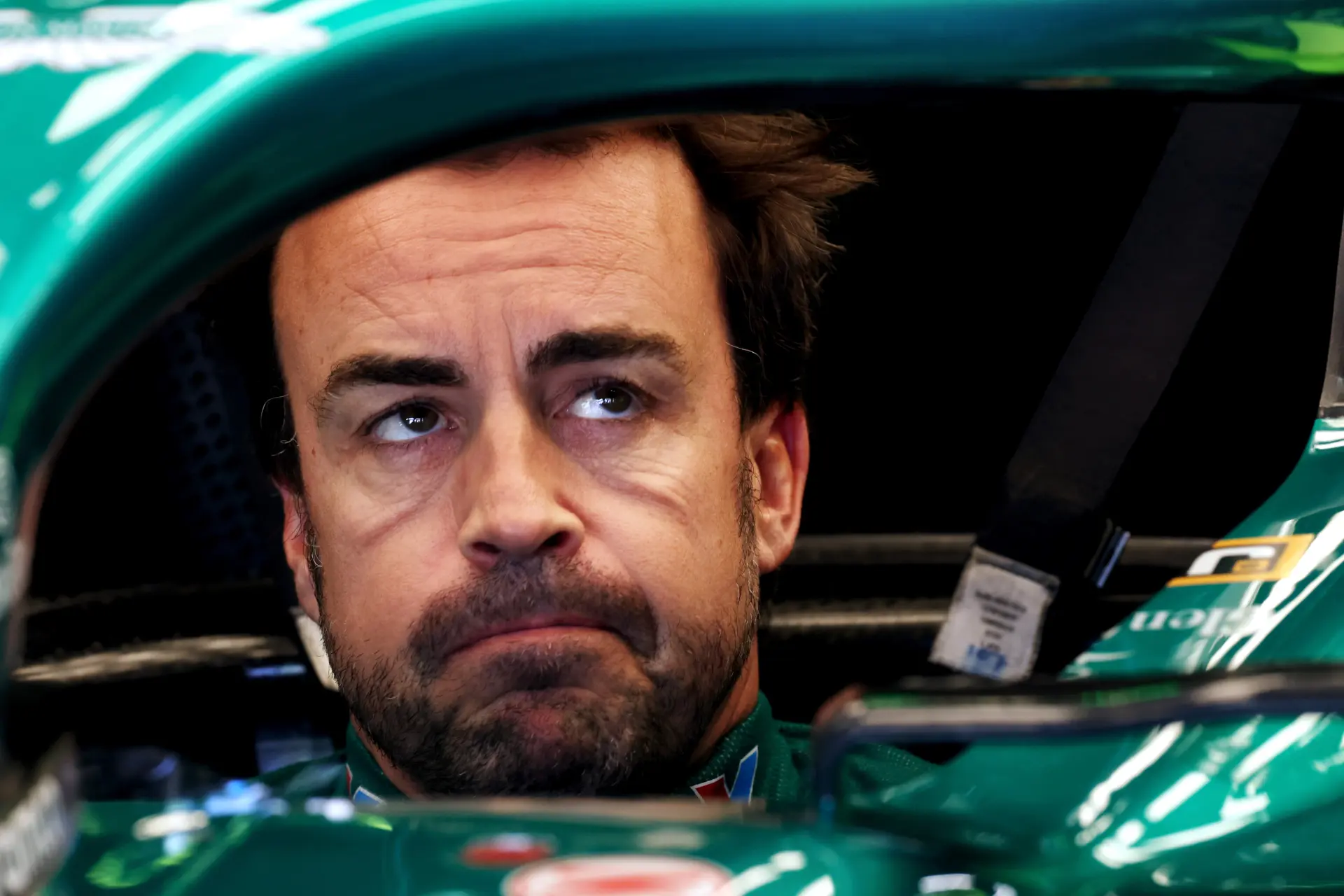 Alonso spins off: Causes second red flag of FP2 in Suzuka!