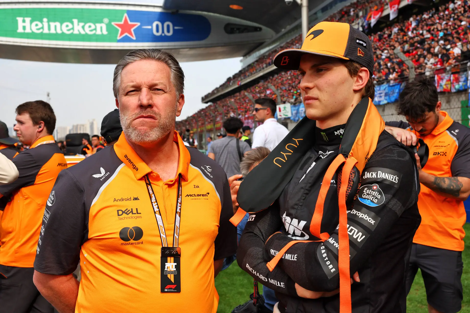 McLaren boss cuts in on Piastri's engineer team radio after Norris title win