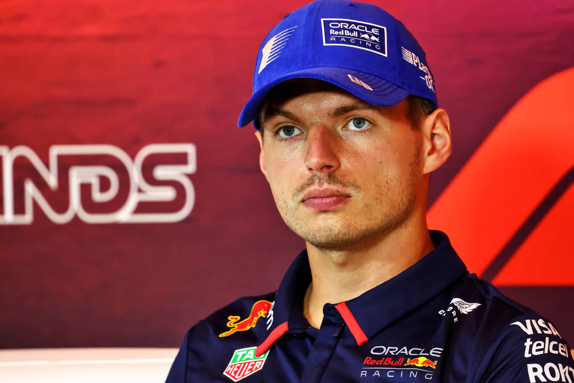 Verstappen tast in het duister wegens slechte prestaties in de trainingen