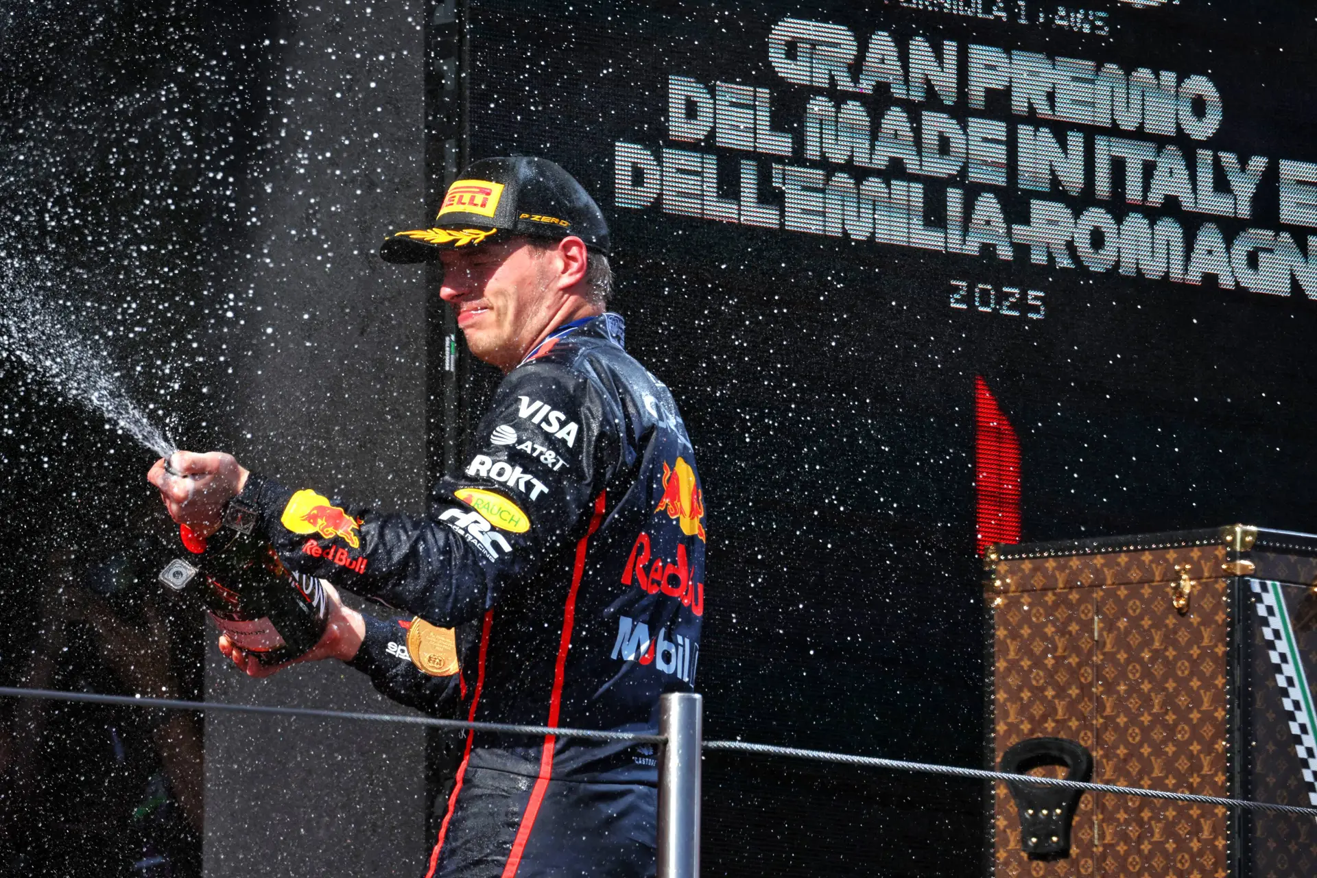 International media amazed at Verstappen's 'sheer brilliance' after 'burning' Piastri to take fourth consecutive Imola win