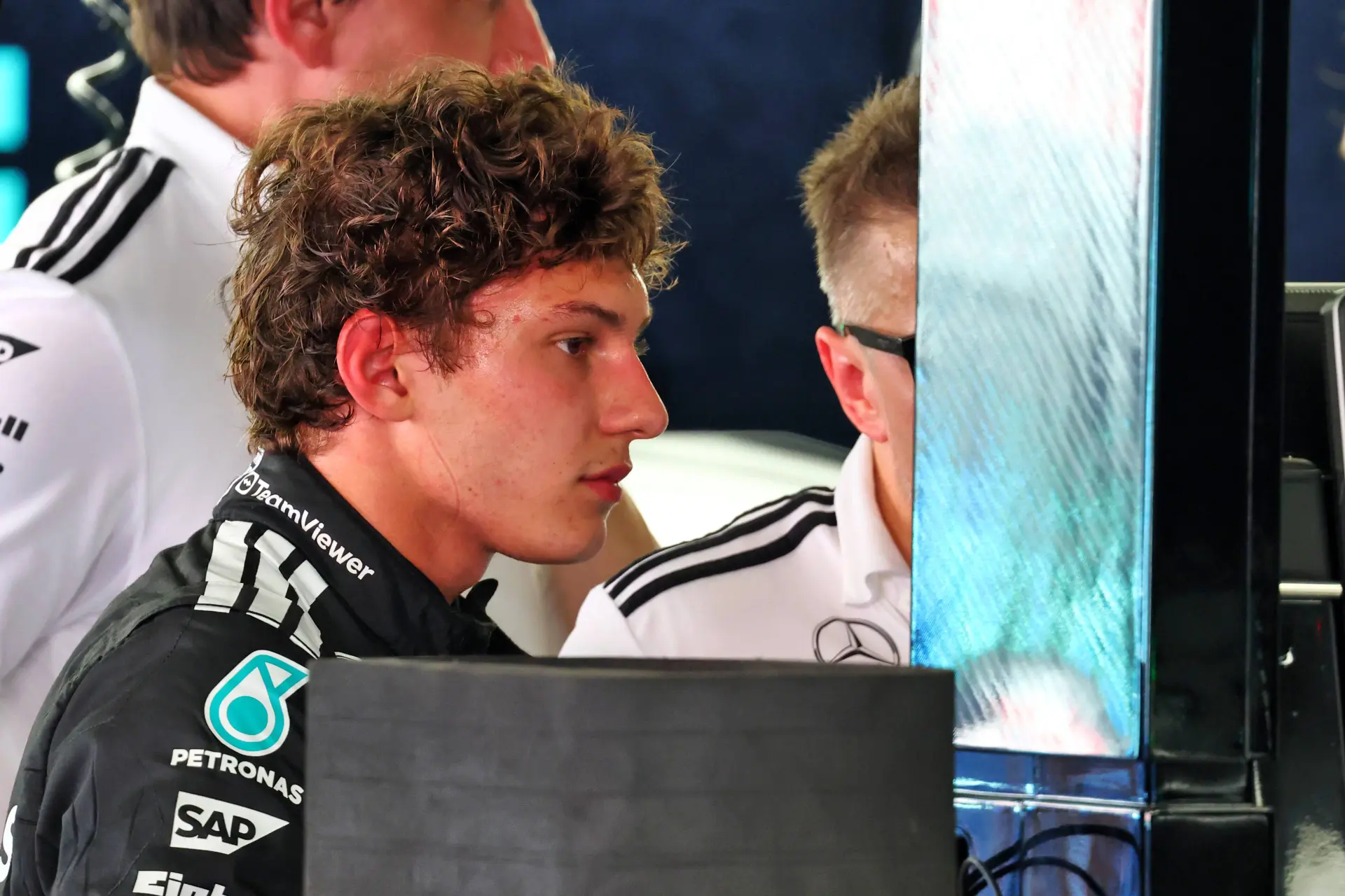 Can Antonelli and Mercedes overcome Friday's woes to meet their ambitious goal?