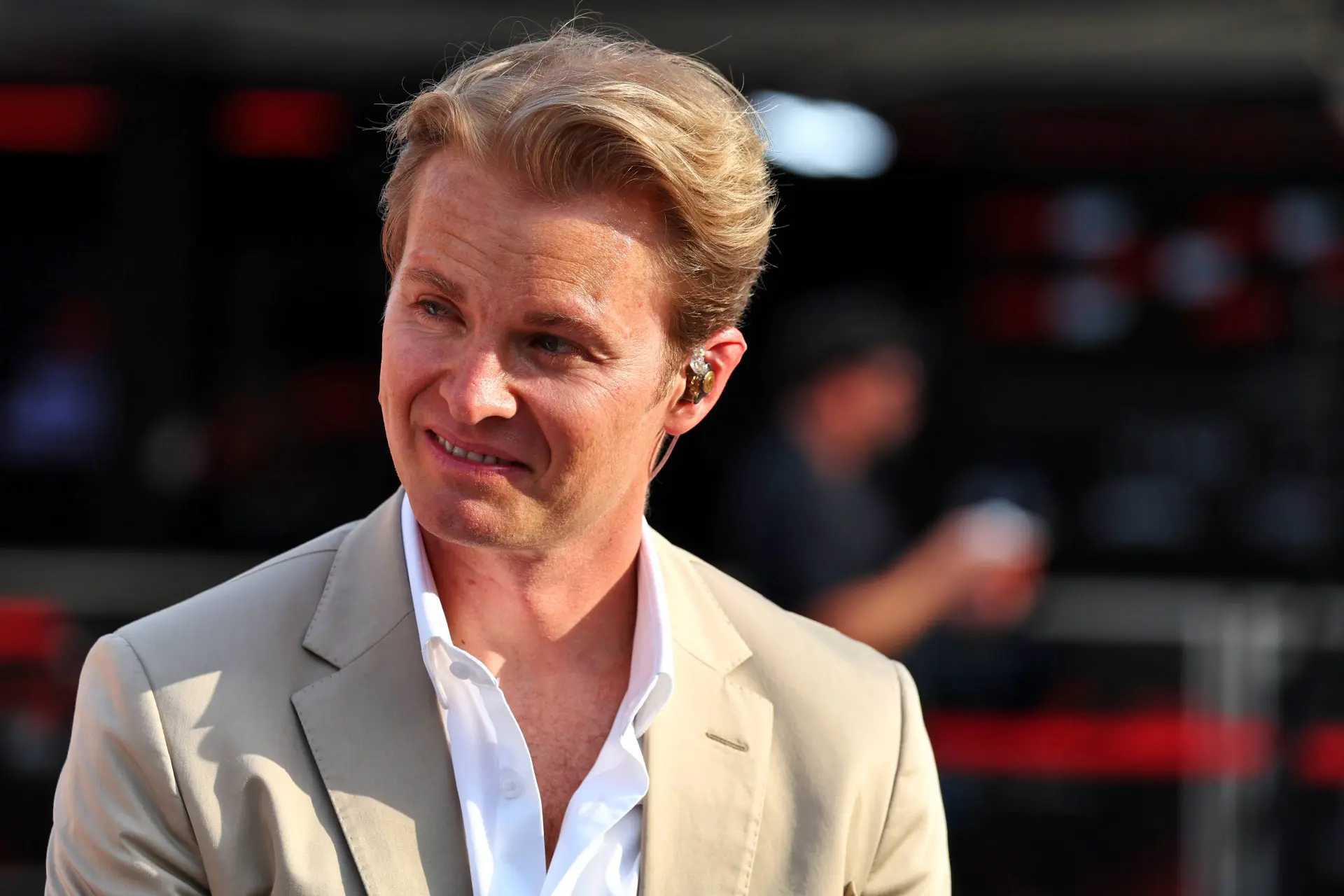 Rosberg lyrisch over 'magische' Verstappen: 'De Red Bull had niet op pole moeten staan'