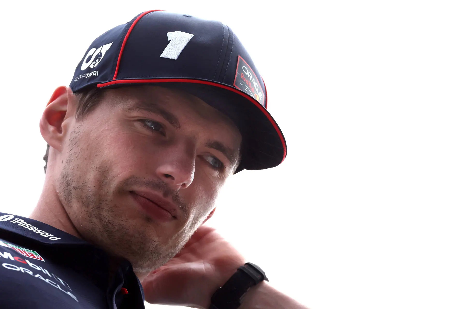 Verstappen gaat fel in discussie na beschuldiging Ted Kravitz van Sky Sports