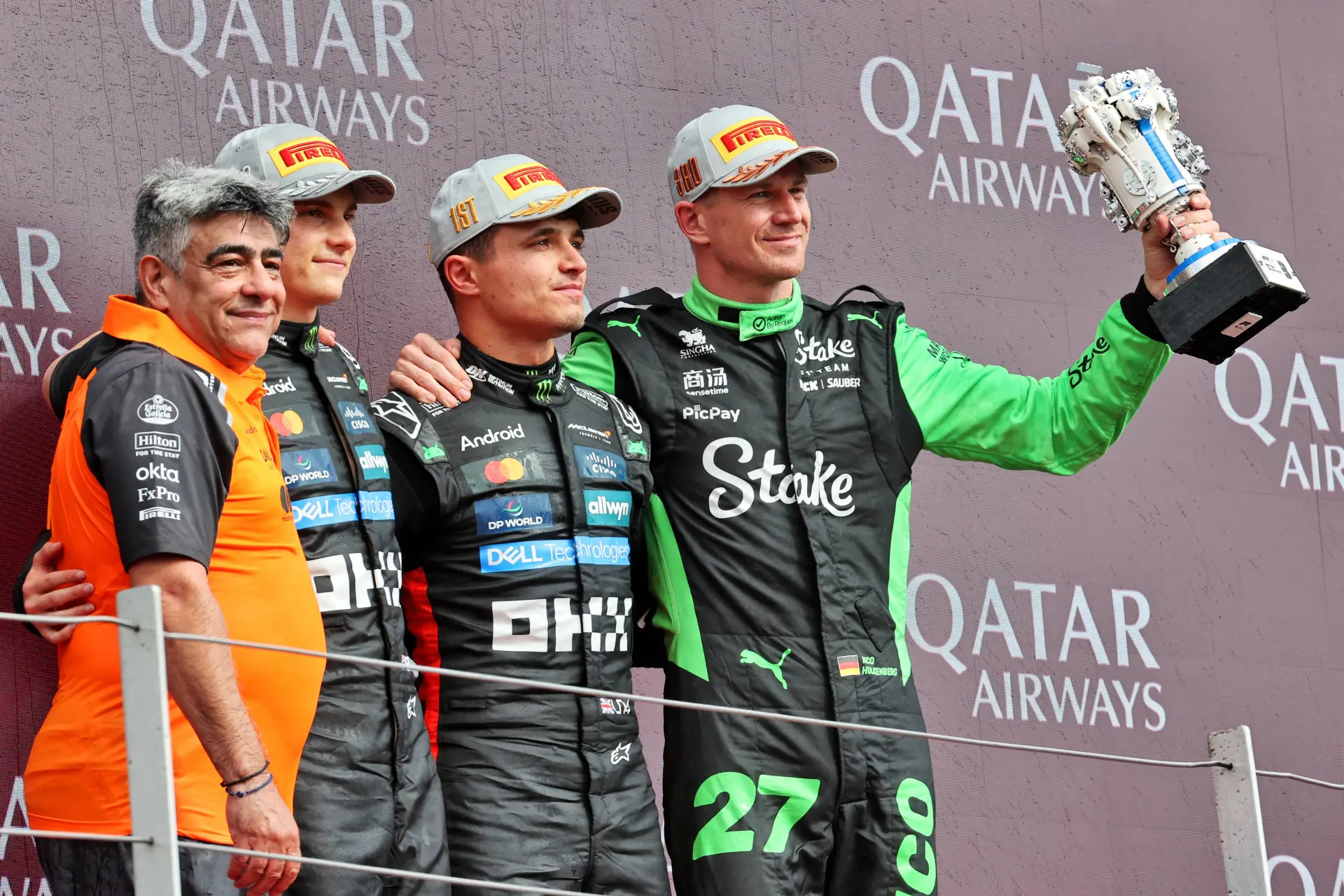 Felle kritiek op McLaren-duo na ‘negeren’ Hulkenberg op podium Silverstone
