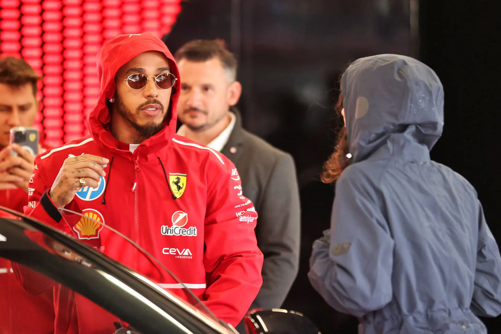 Hamilton at Ferrari is 'not the fairytale we're all hoping for'