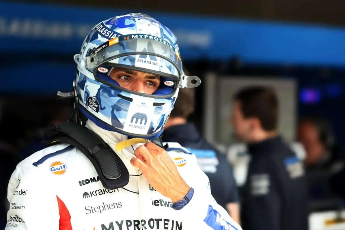 F1 star turns holiday hero with surprise rescue mission