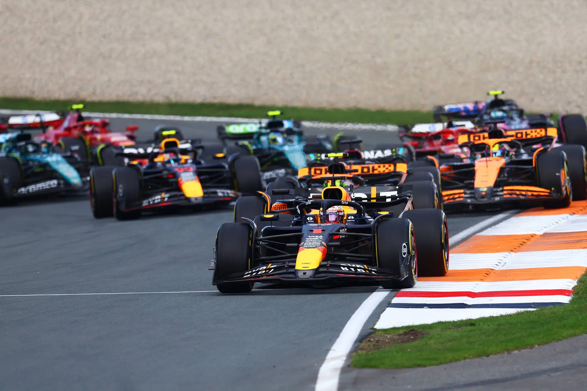 What time does the Dutch Grand Prix 2025 start? Find out here!