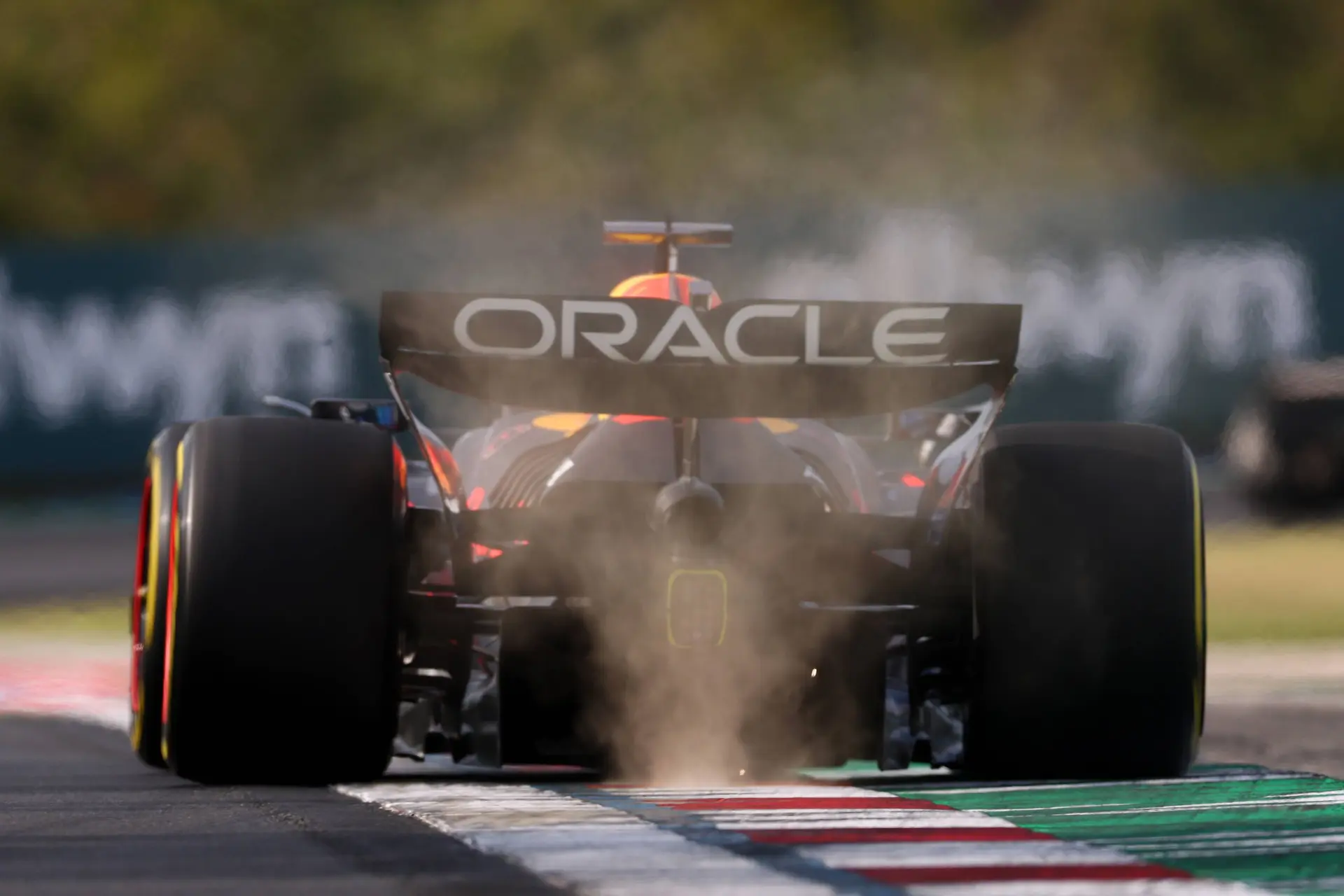 Verstappen struggles with RB21 balance, McLaren too strong on race pace
