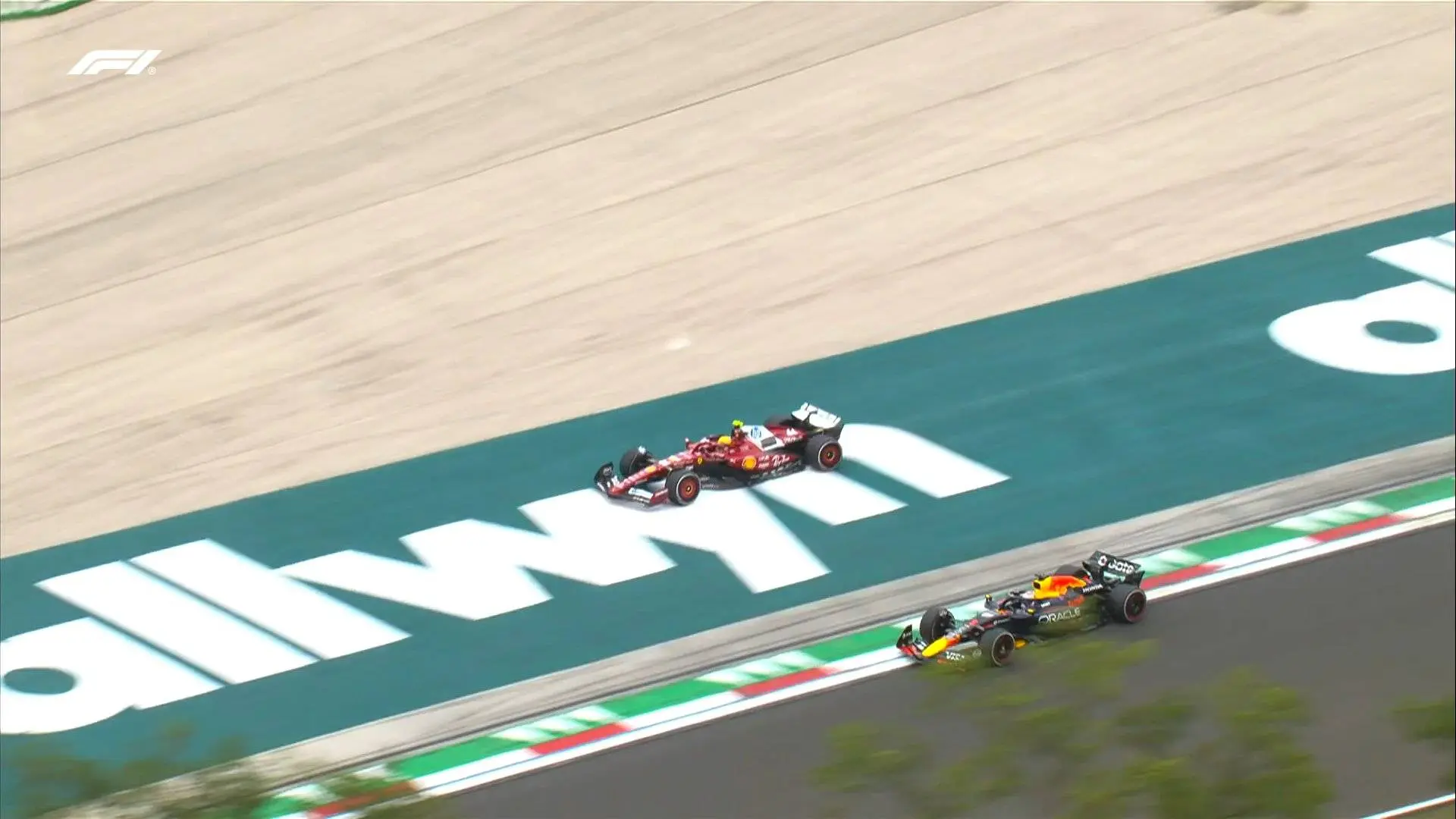 Verstappen moet zich melden bij de stewards voor incident met Hamilton
