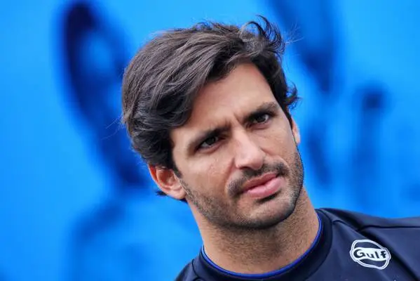 Sainz raises concerns over racing guidelines following right of review