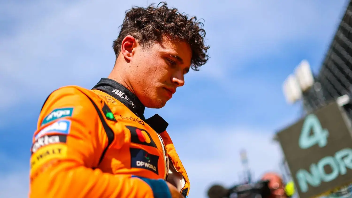 Norris explains why he and Piastri are 'below the team' before Baku title chance