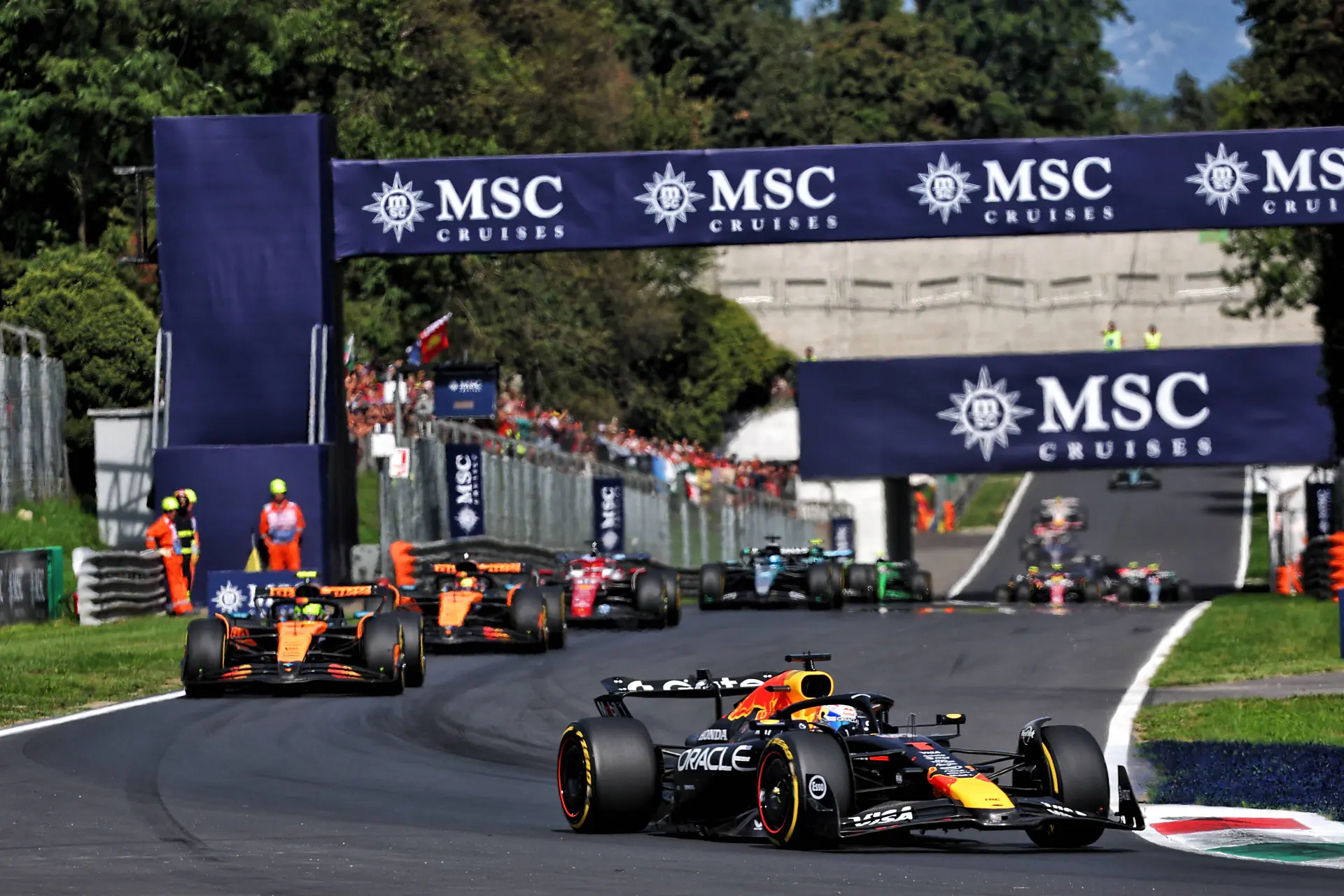 F1 LIVE | Verstappen dominates in Monza as Hamilton, Leclerc record strong finishes for Ferrari