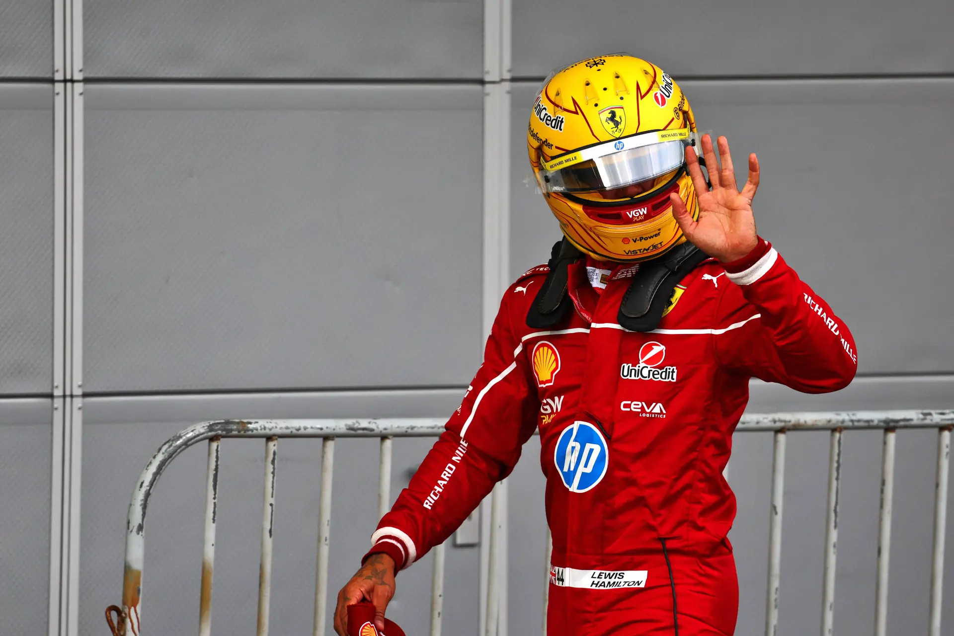 Schumacher gives brutal Ferrari advice to Hamilton