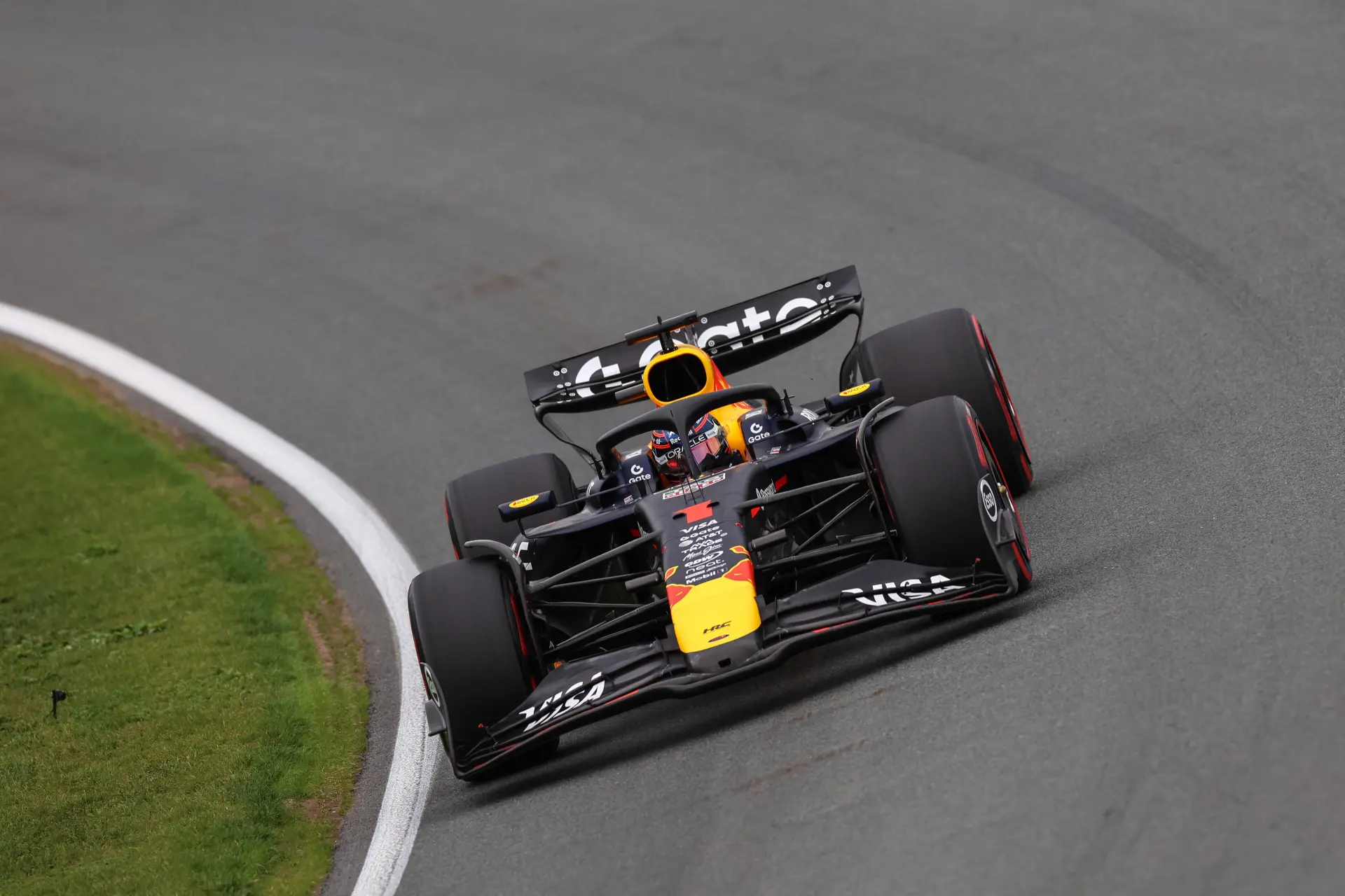 Verstappen krijgt van Red Bull deze achtervleugel voor Grand Prix in Monza