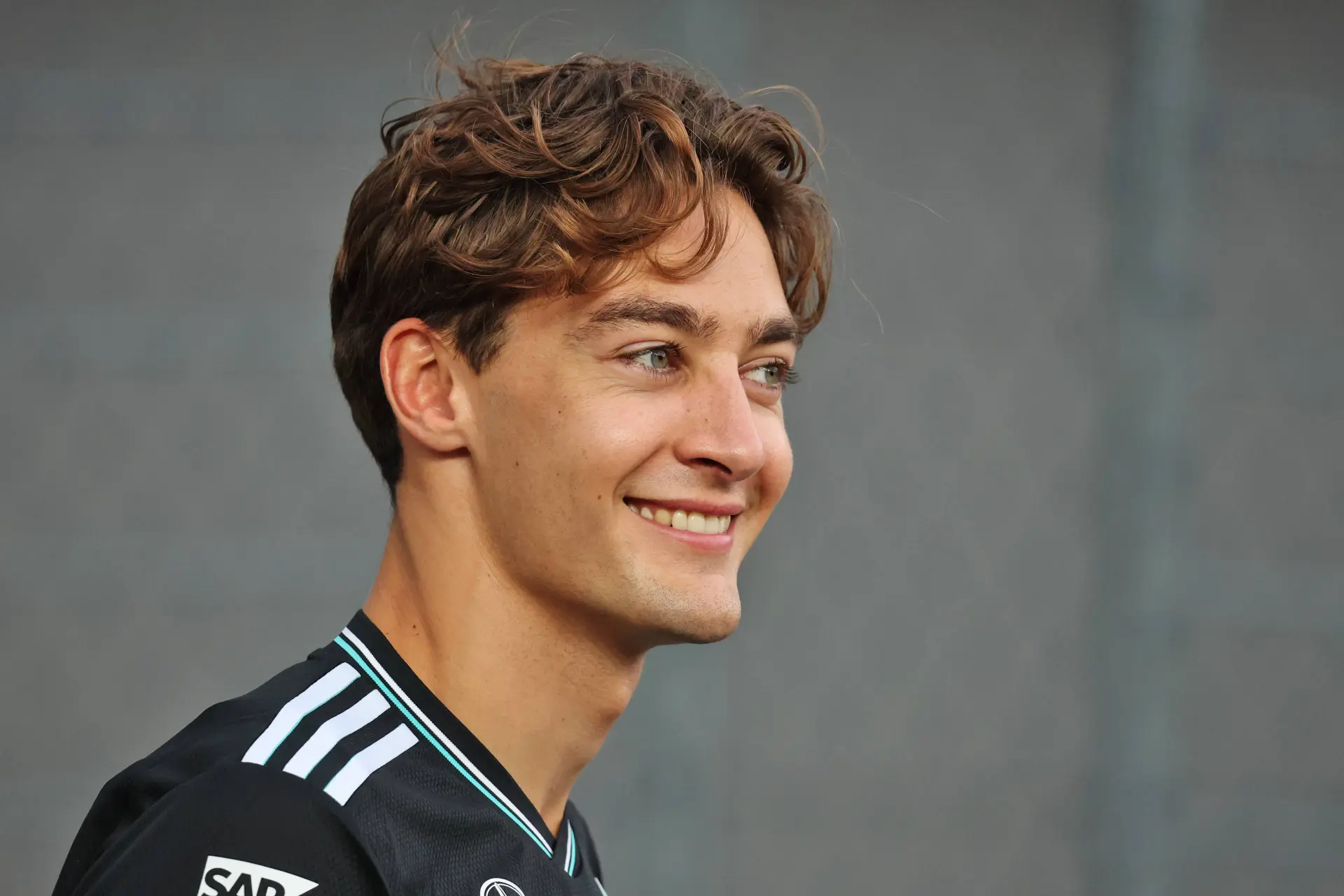Russell doet onthulling over Mercedes-contract: 'Dan mag ik blijven'
