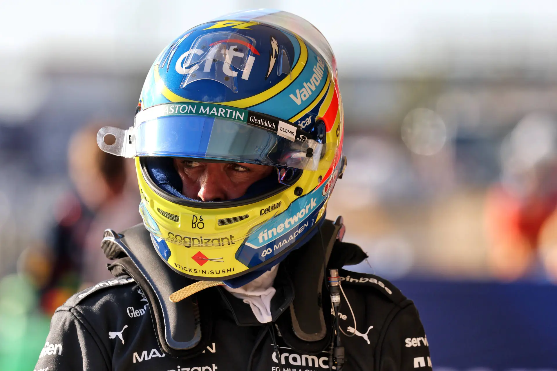 Alonso: Verstappen the miracle chaser, pressure is on McLaren