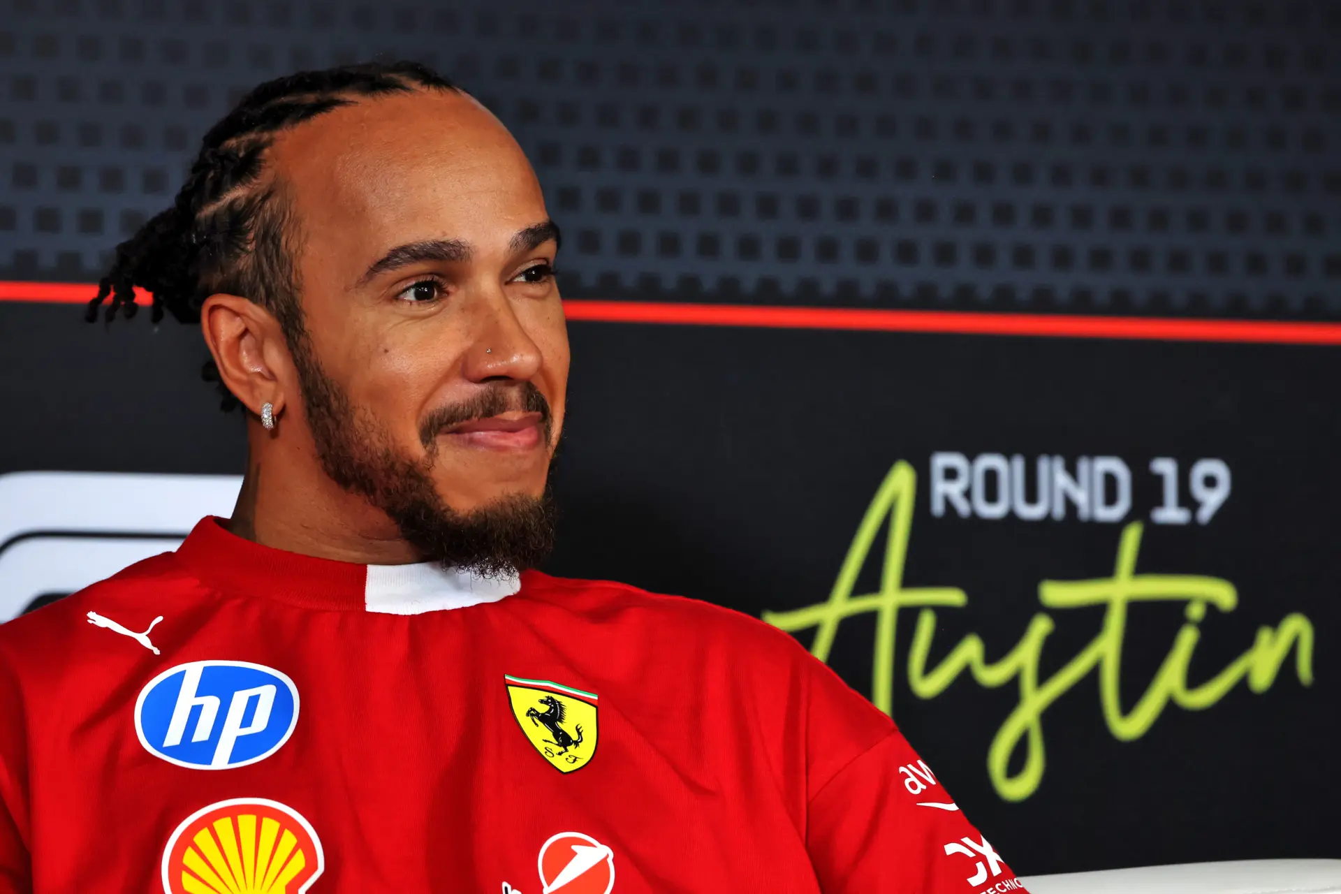 Hamilton defines two clear Ferrari goals looking for 'consistency'