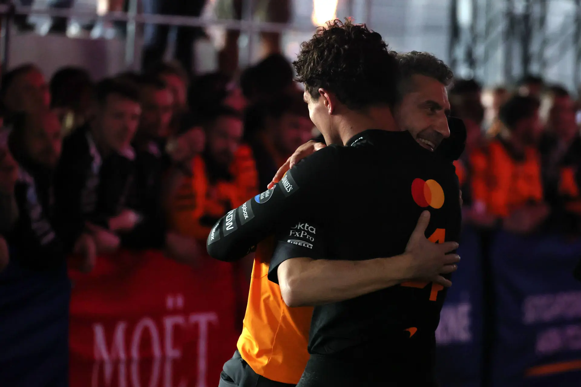 Piastri gesteund na 'verwarrende' controversiële acties McLaren