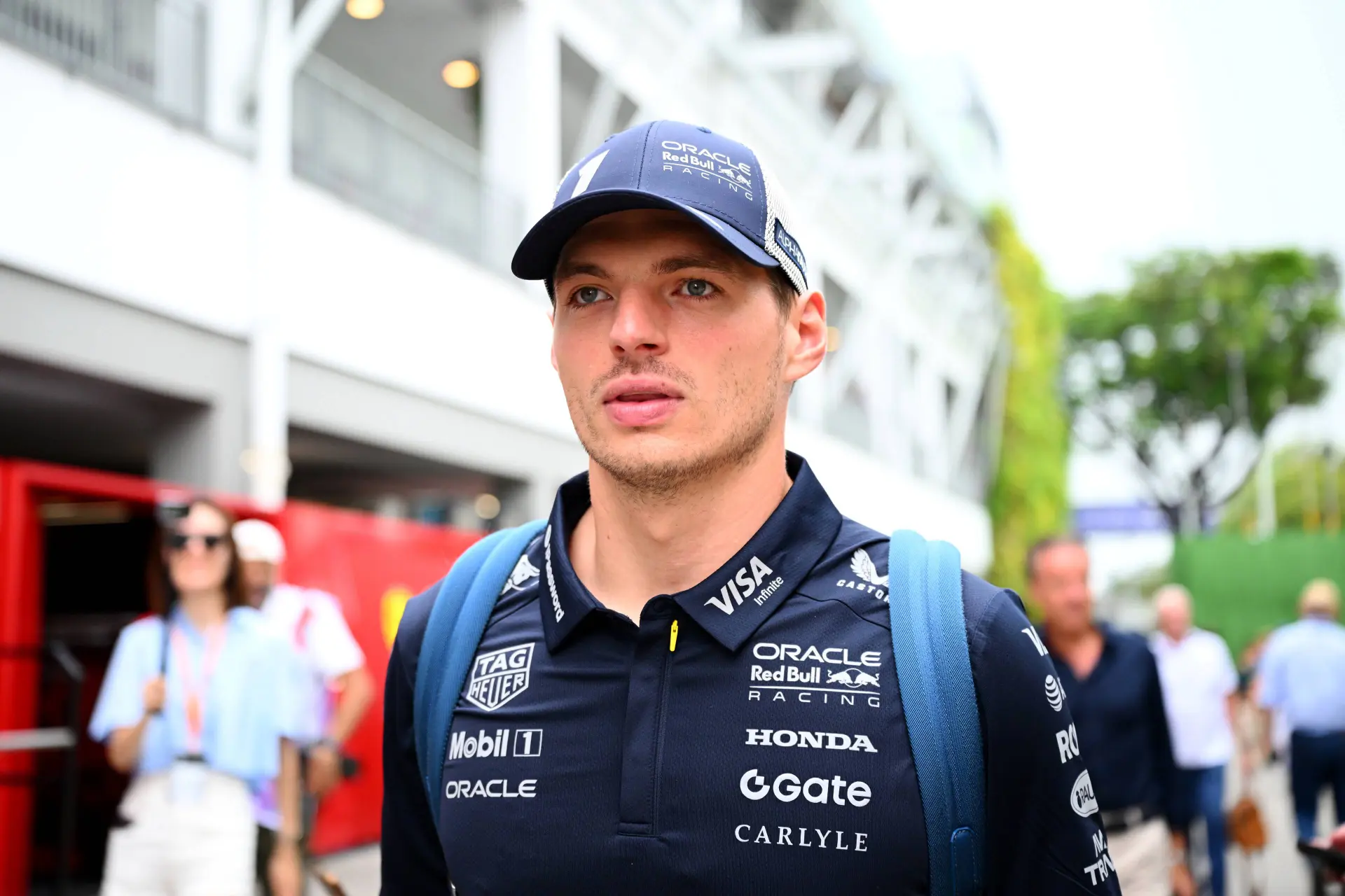 Verstappen door FIA opnieuw voor moeilijke keuze gesteld