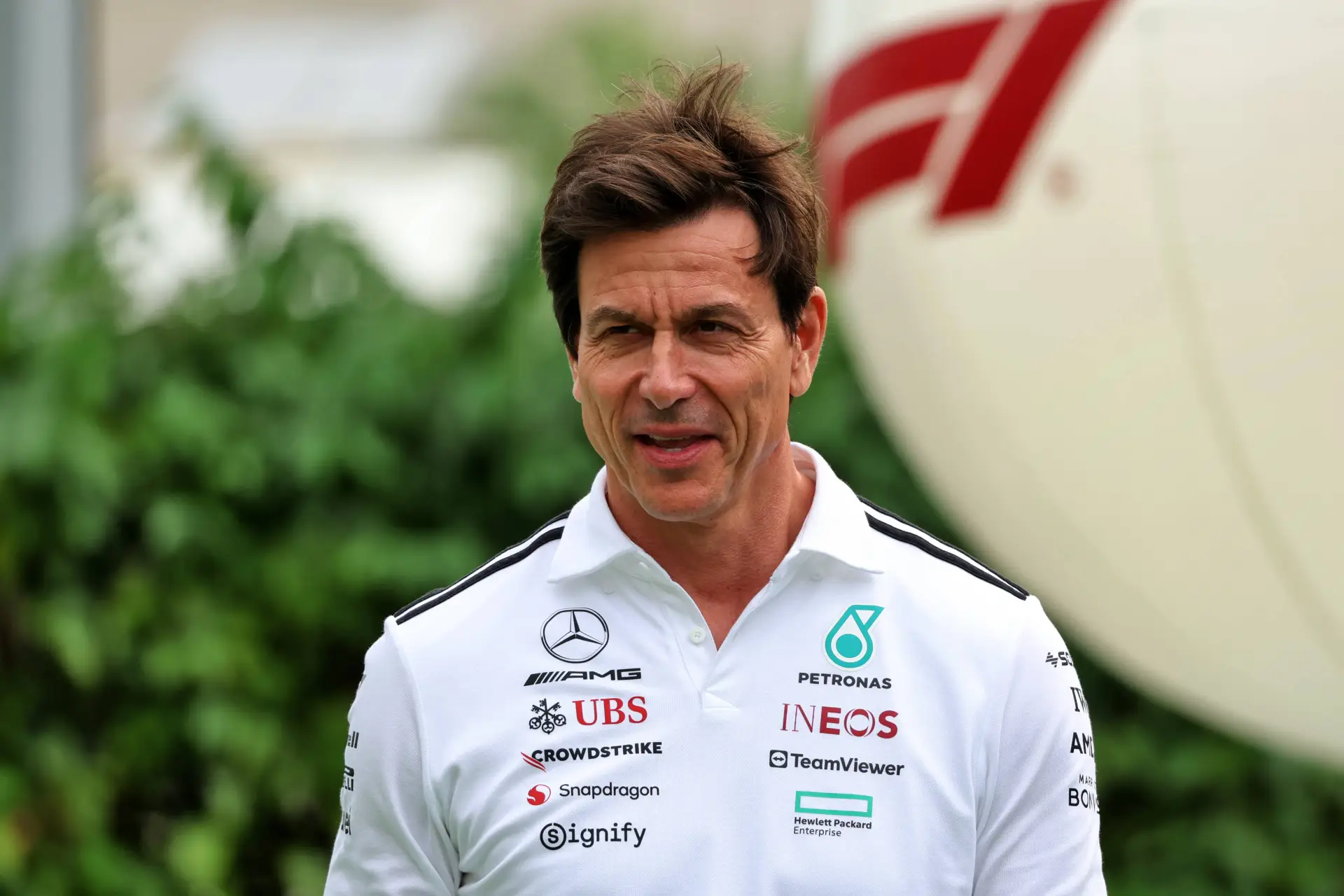 Mercedes schließt sich Verstappen an und bedroht McLarens Traum in Singapur