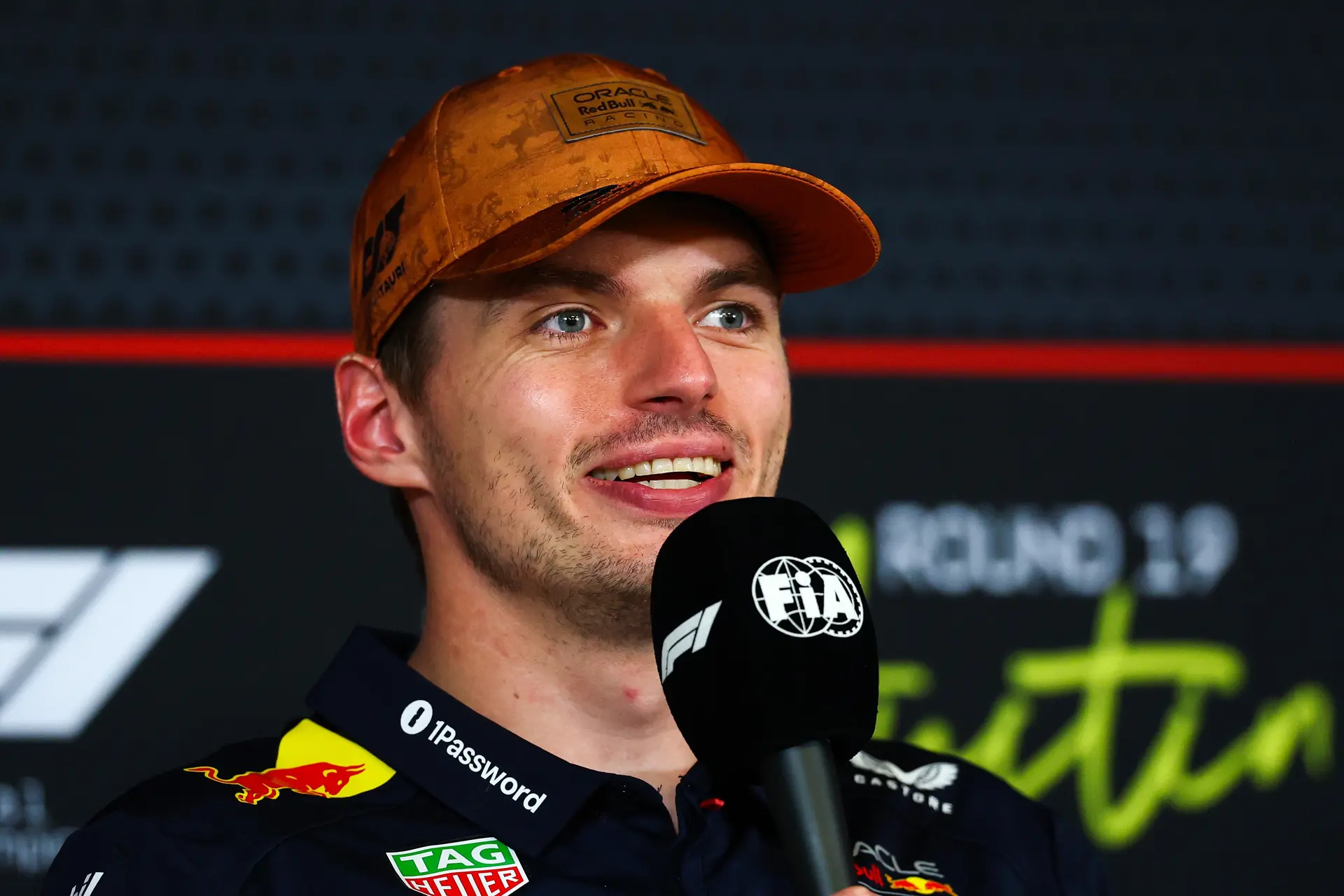Verstappen can 'rewrite the rules of what's probable' in title battle